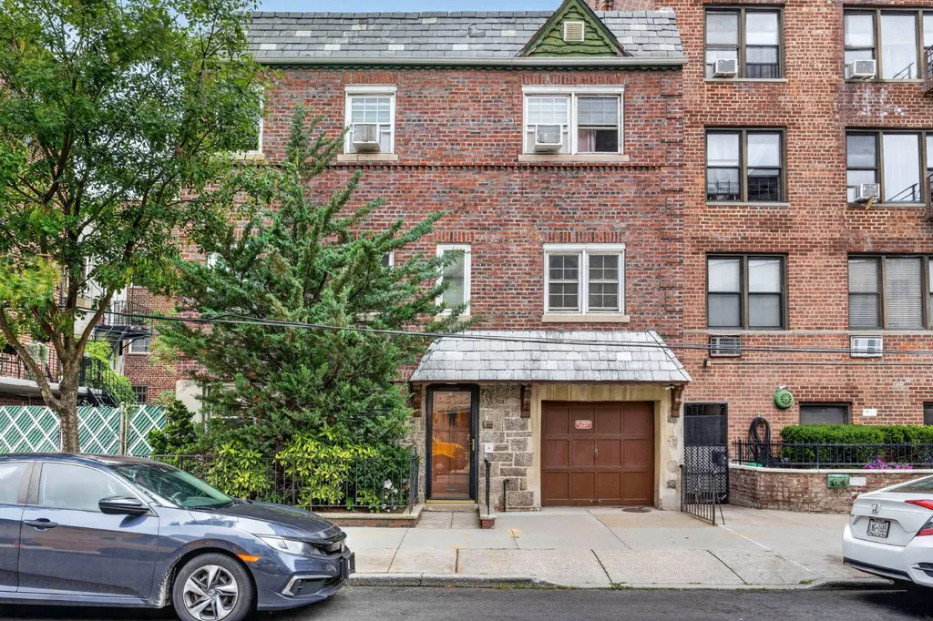 Property at 11 Mackay Pl, Brookyn, NY 11209