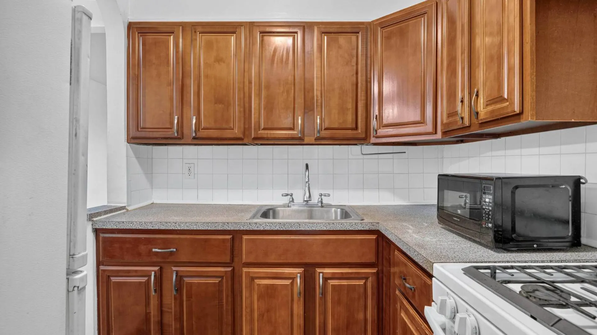 Property at 11 Mackay Pl, Brookyn, NY 11209 11