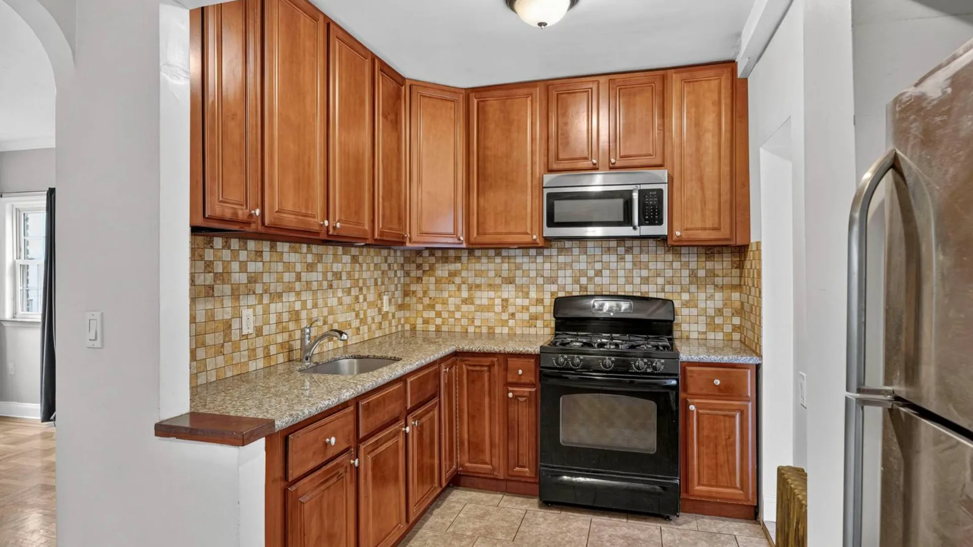 Property at 11 Mackay Pl, Brookyn, NY 11209 17
