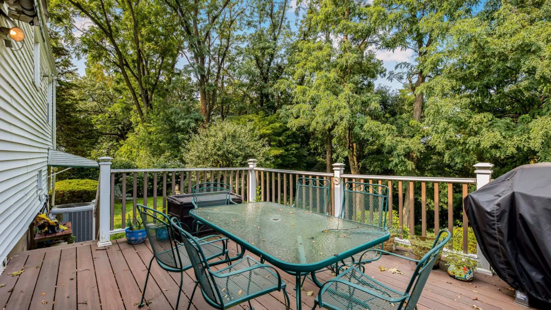 Property at 33 Dexter Rd, Yonkers, NY 10710 27