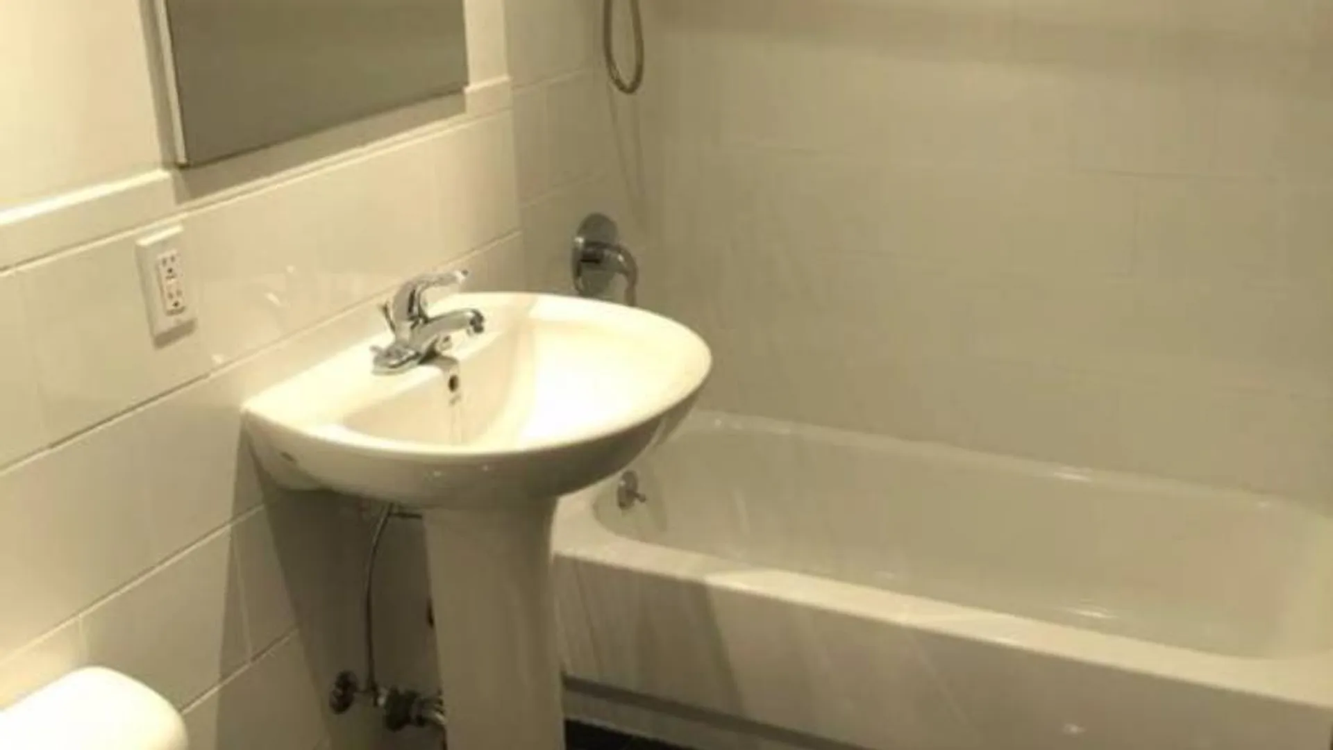 Property at 43-10 58 ST, Woodside, NY 11377 4