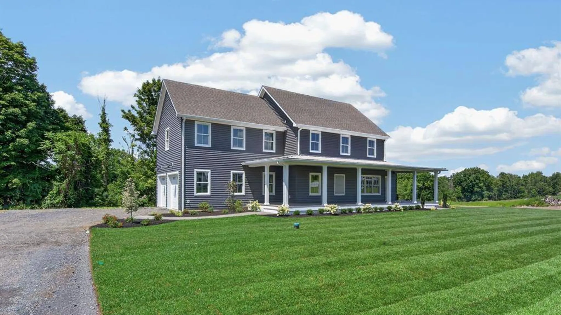 Property at 29 Peale Place, Montgomery, NY 12549 46