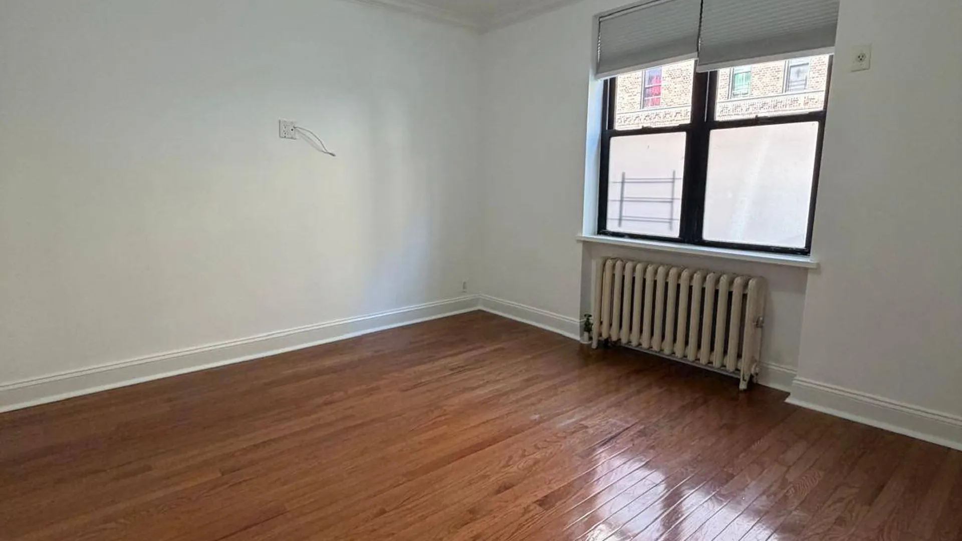 Property at 4202 Layton St, Elmhurst, NY 11373 24