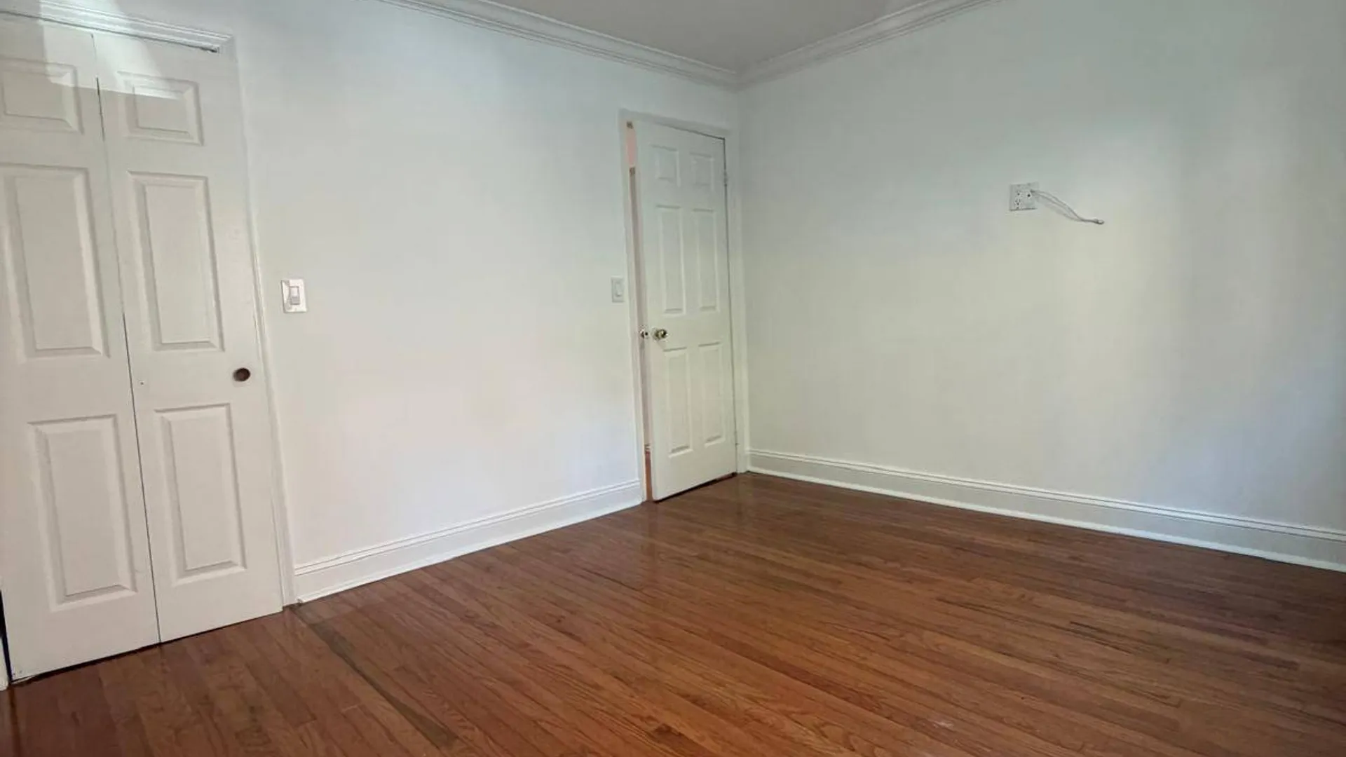 Property at 4202 Layton St, Elmhurst, NY 11373 26