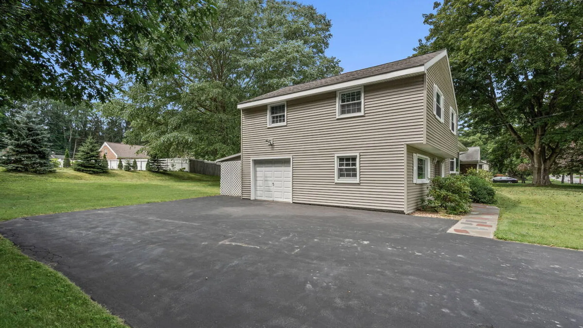 Property at 12 Lancaster Drive, Glenville, NY 12302 45
