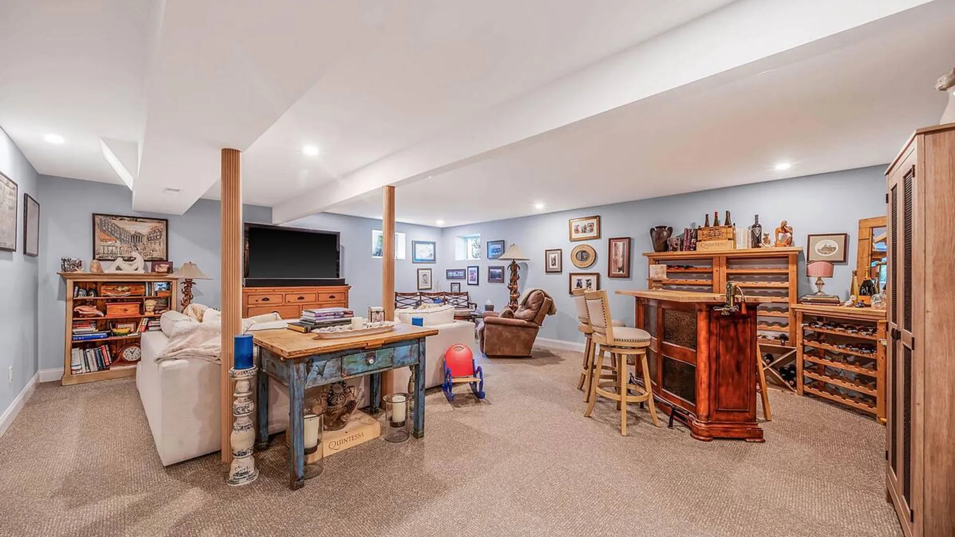 Property at 8 Jackson Avenue, East Quogue, NY 11942 34