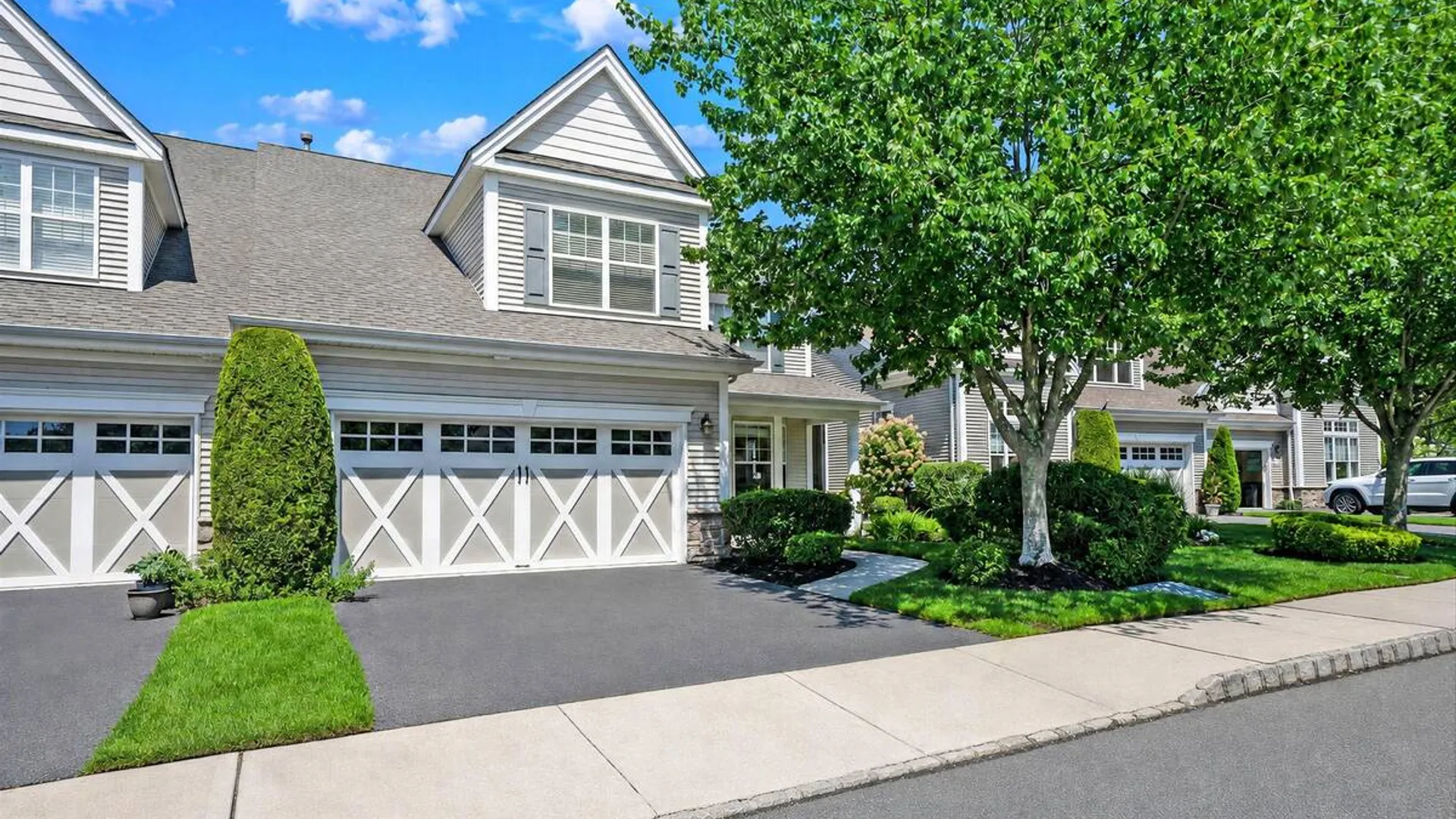 Property at 140 Chopin Place, Eastport, NY 11941 30