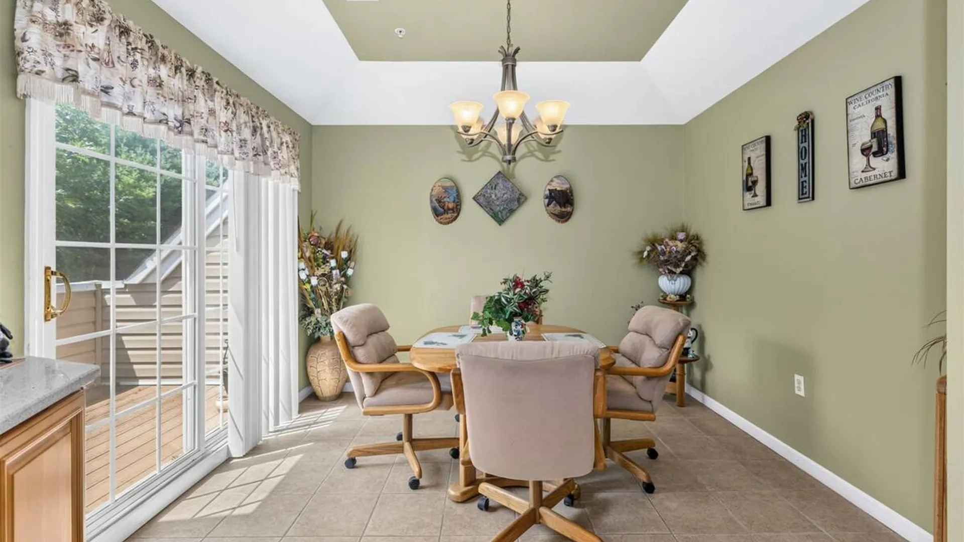 Property at 110 Joseph Lane, Dix Hills, NY 11746 6