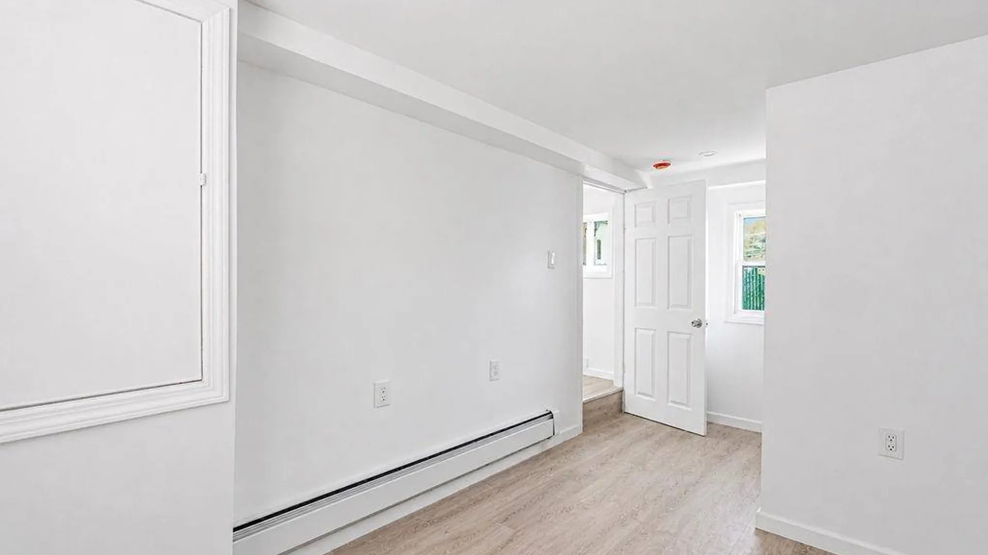 Property at 44 Broadway, Hamilton Beach, NY 11414 18