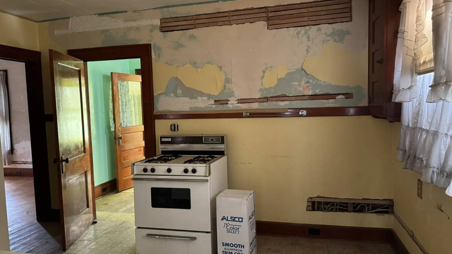 Property at 144-46 7th North St, Syracuse, NY 13208 6