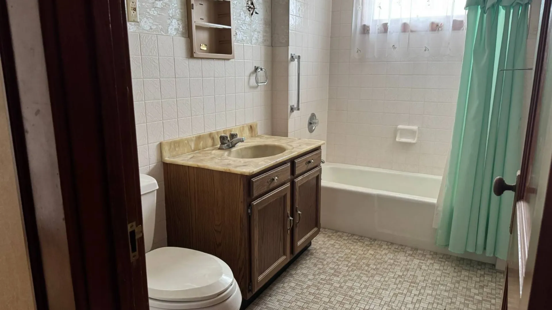 Property at 144-46 7th North St, Syracuse, NY 13208 19