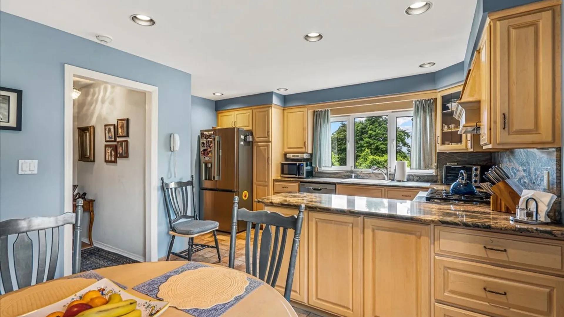 Property at 3850 Hillcrest Ave, Douglaston, NY 11363 14