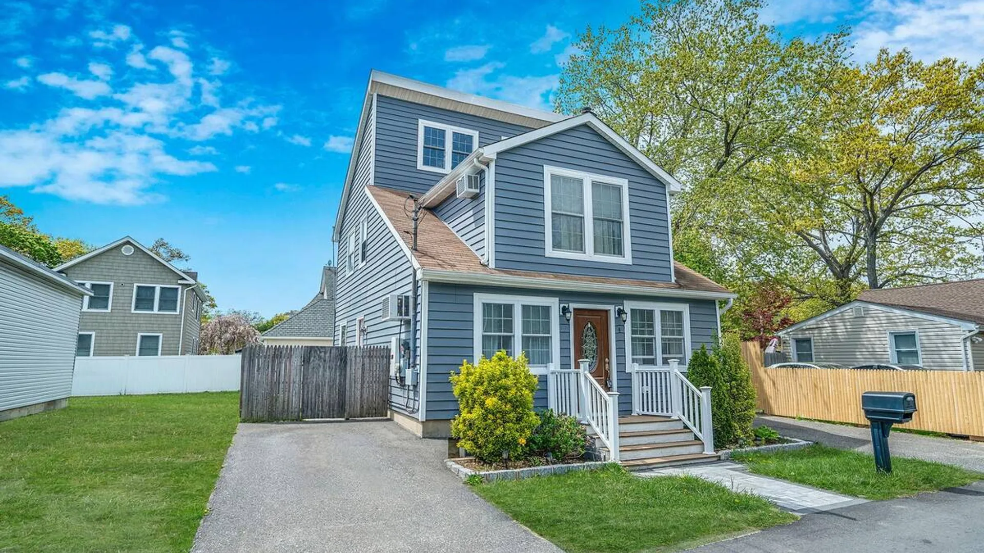 Property at 4 Morgan Avenue, Port Jefferson Station, NY 11776 27