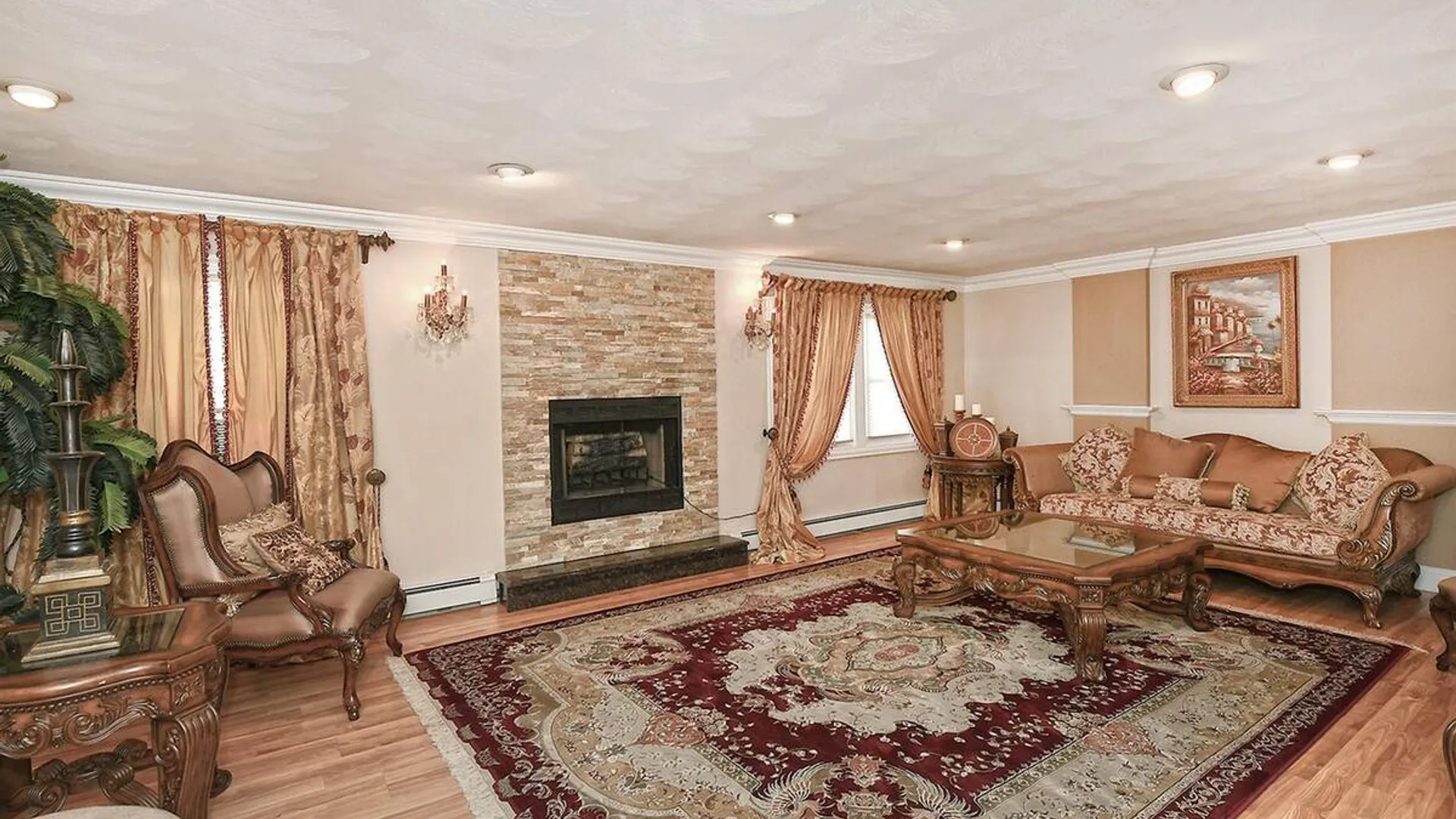 Property at 22 Apple Blossom Lane, East Patchogue, NY 11772 6