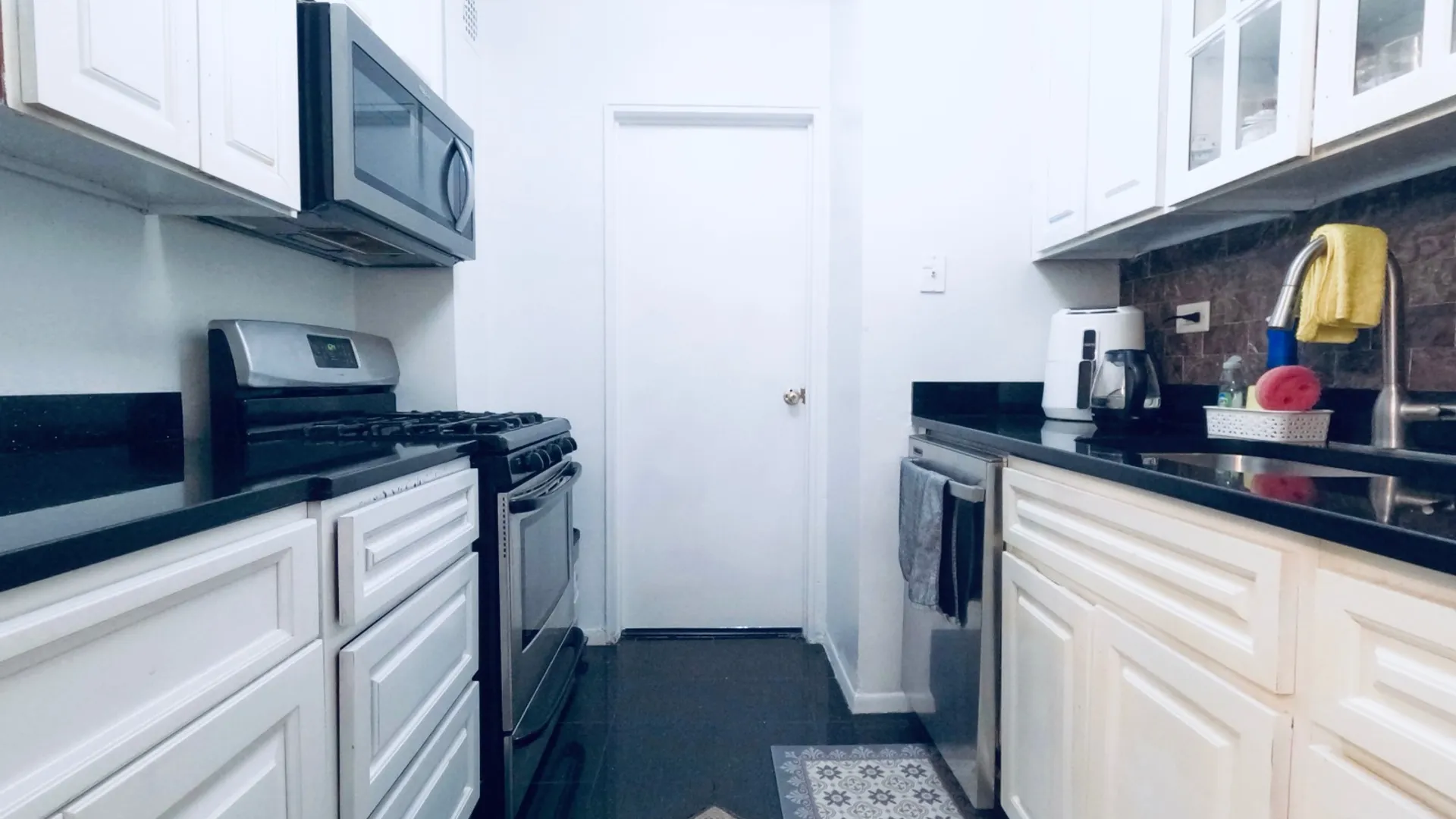 Property at 55 Austin Place, Staten Island, NY 10304 10