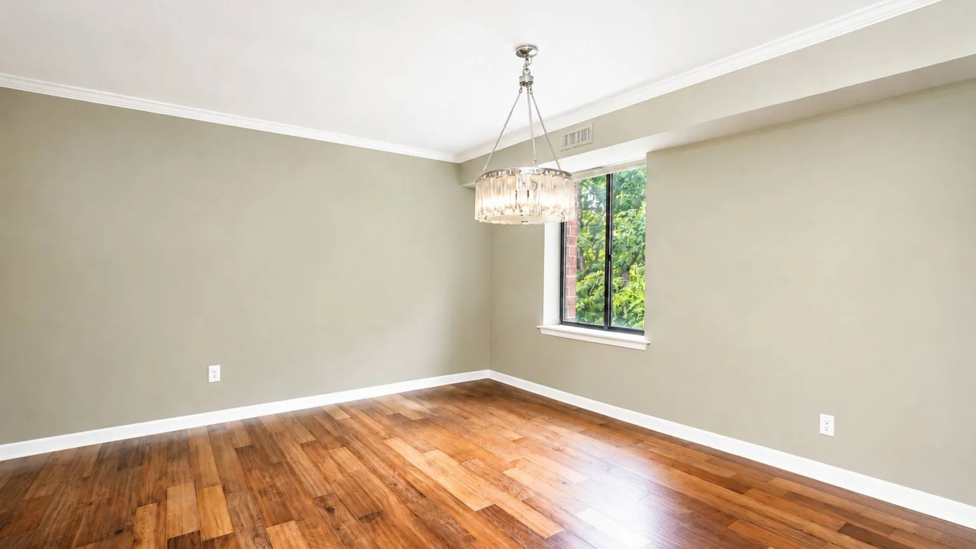 Property at 3461 Amboy Road, Staten Island, NY 10306 10