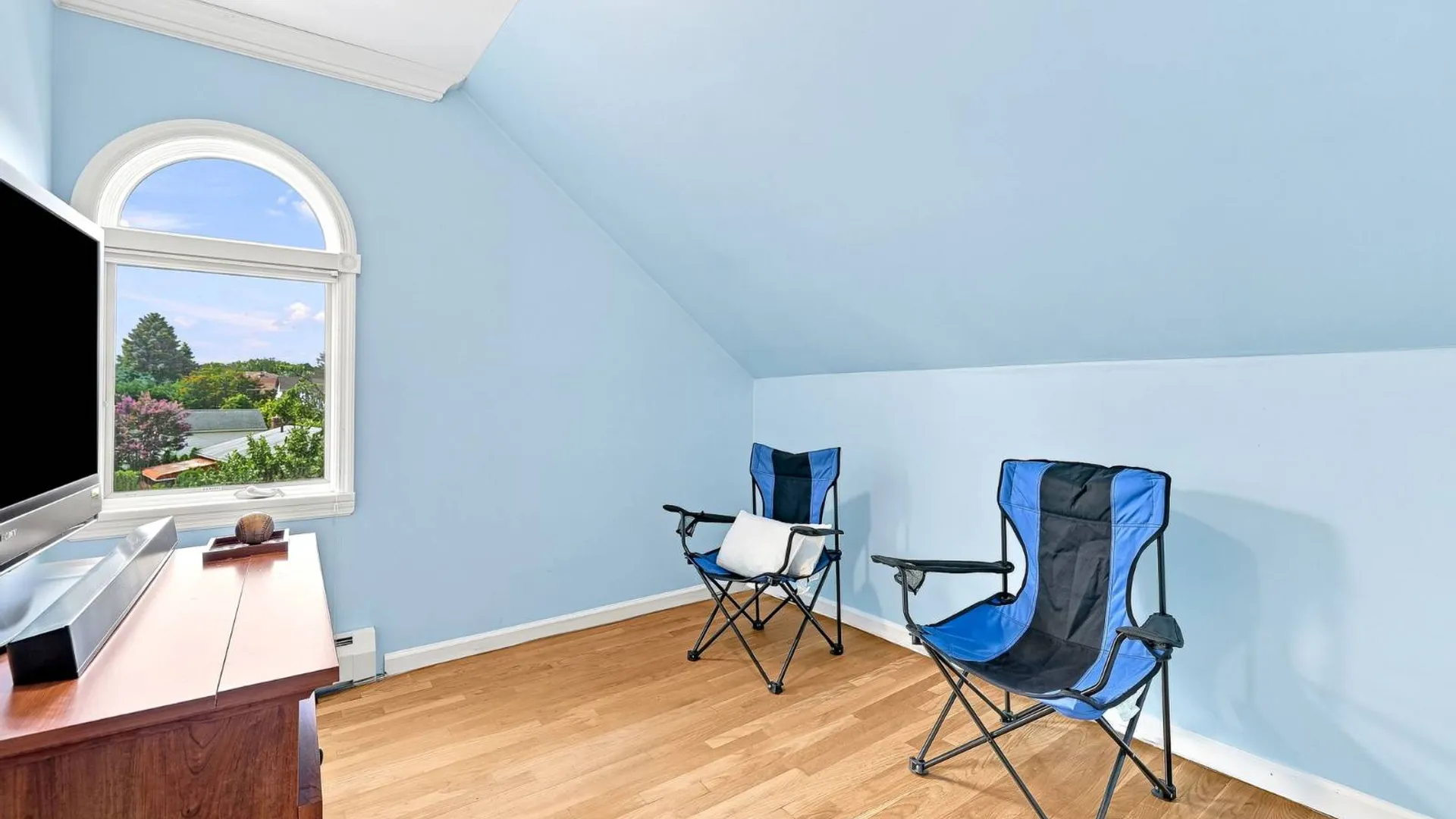 Property at 53-15 Overbrook Street, Douglaston, NY 11362 29