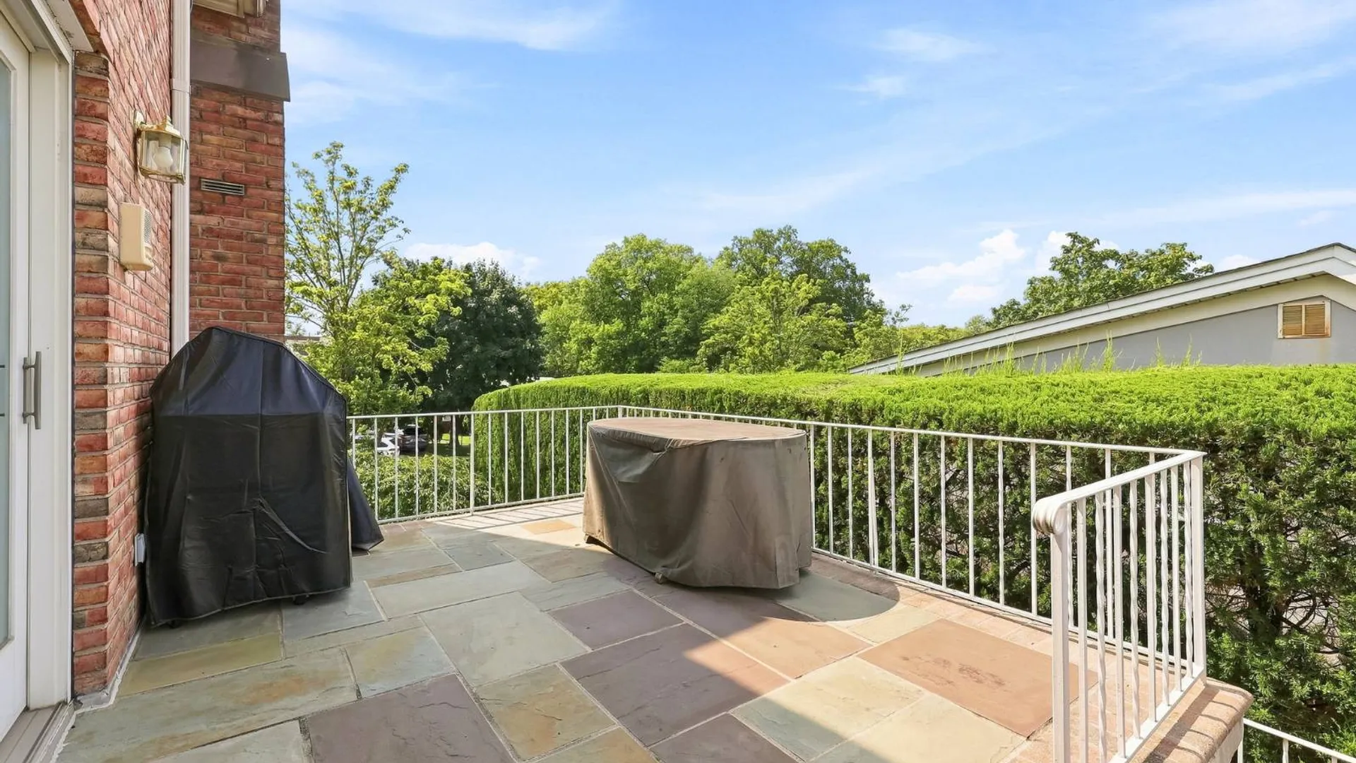 Property at 53-15 Overbrook Street, Douglaston, NY 11362 35