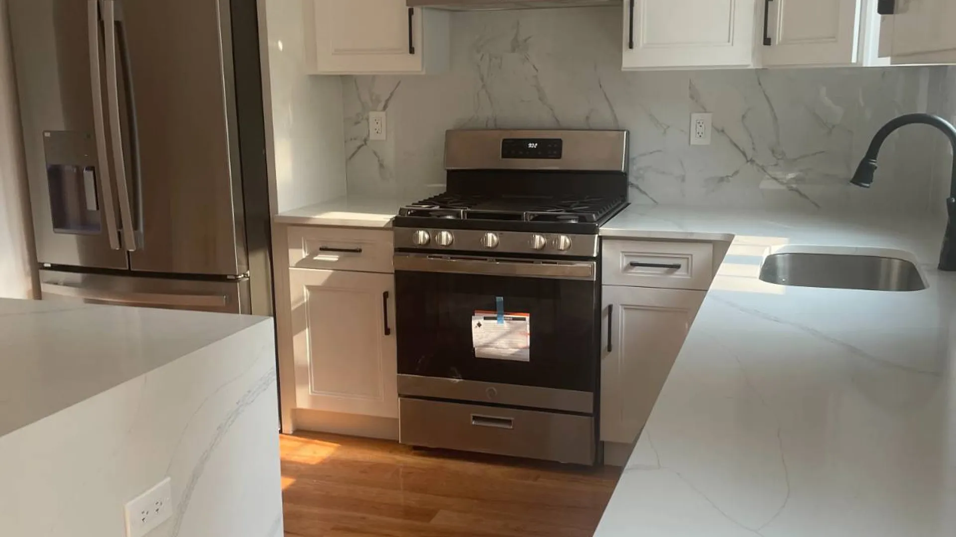 Property at 30 Corbin Pl, Brooklyn, NY 11235 4