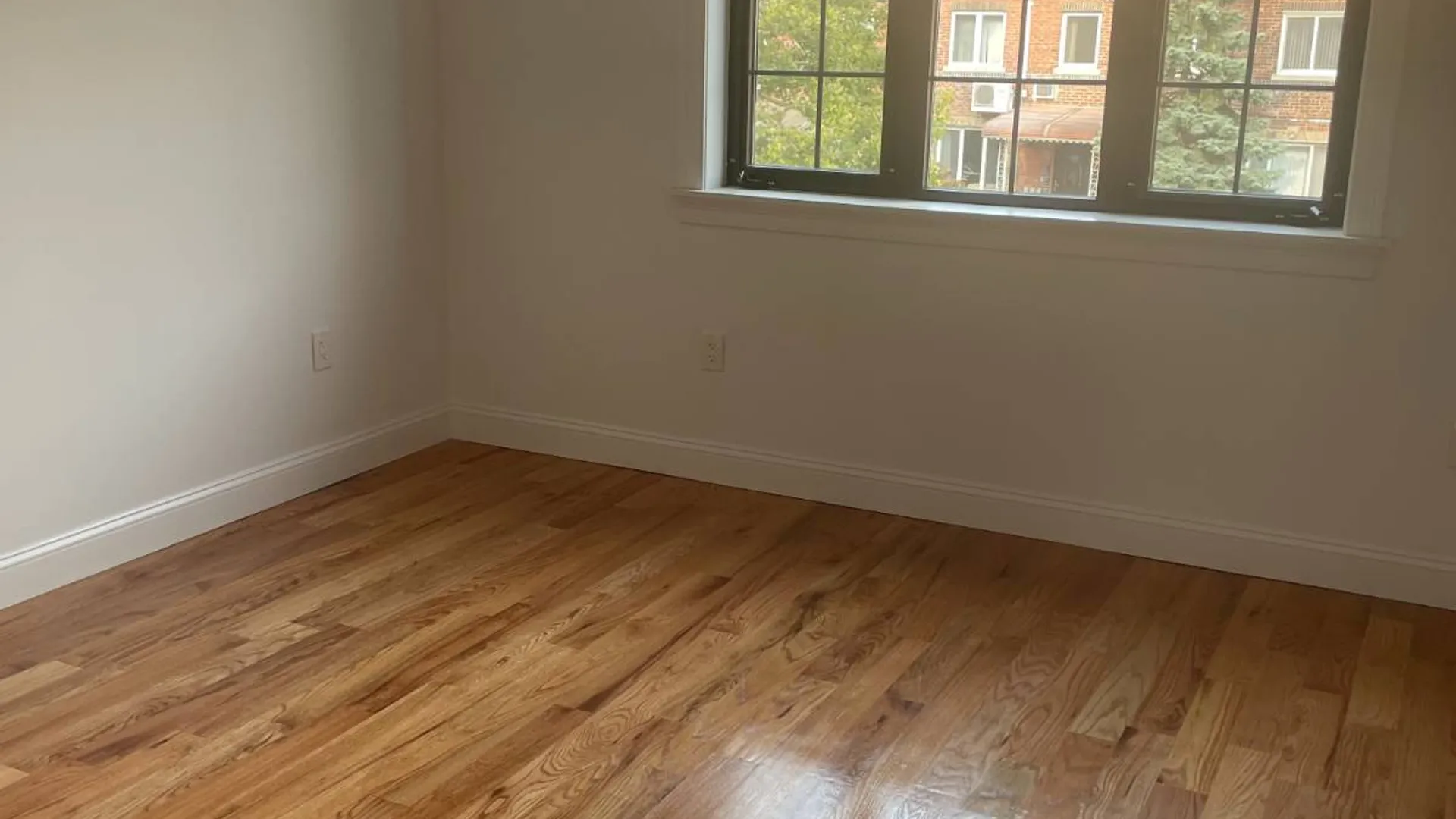 Property at 30 Corbin Pl, Brooklyn, NY 11235 7