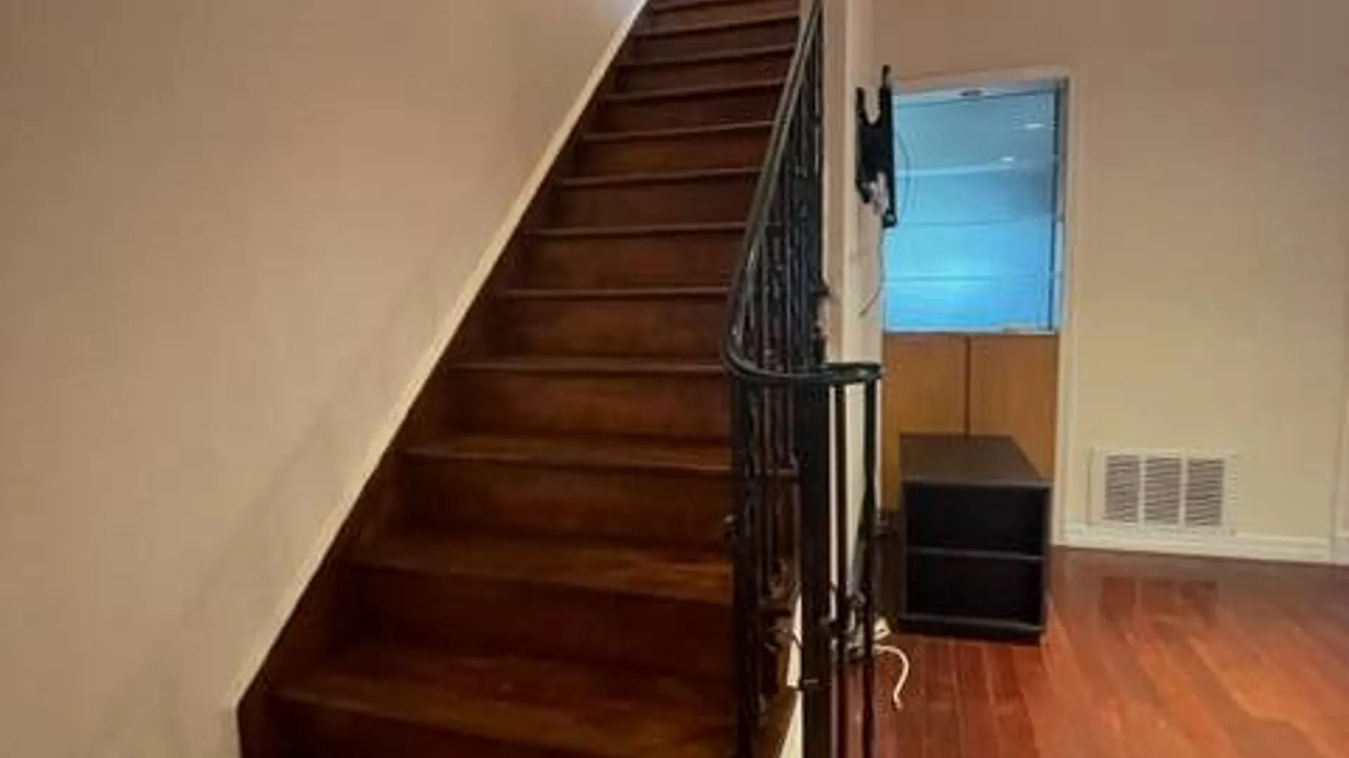 Property at 166-12 UNION TURNPIKE, Flushing, NY 11366 17