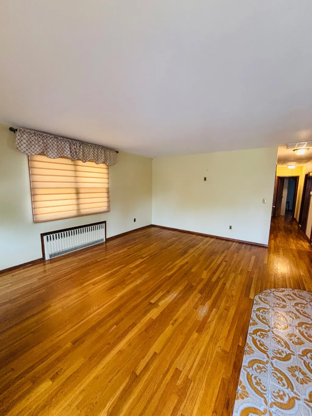Property at 45 Nassau Av, Glen Cove, NY 11542