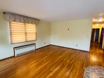 Property at 45 Nassau Av, Glen Cove, NY 11542