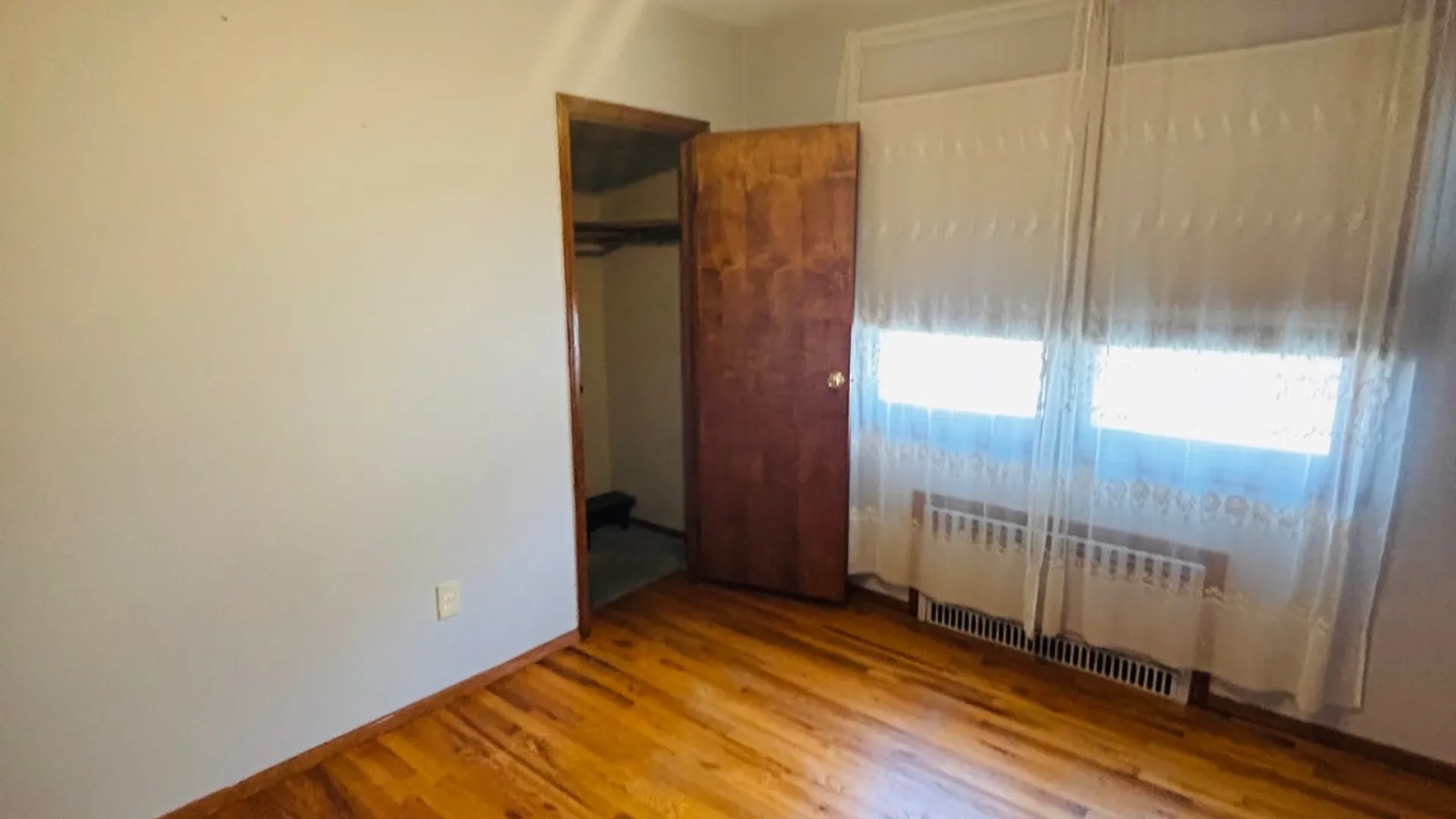 Property at 45 Nassau Av, Glen Cove, NY 11542 6