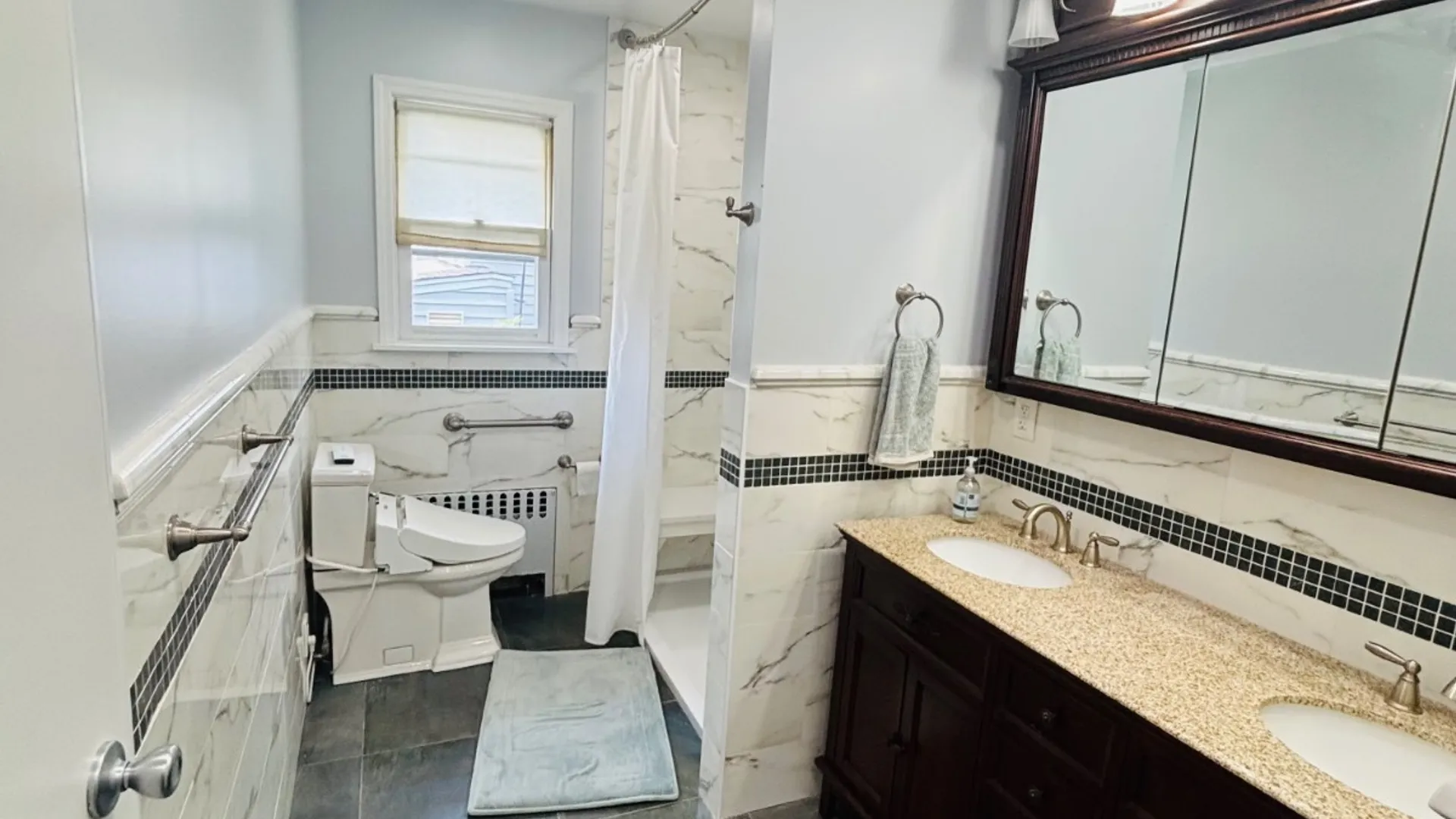 Property at 45 Nassau Av, Glen Cove, NY 11542 9