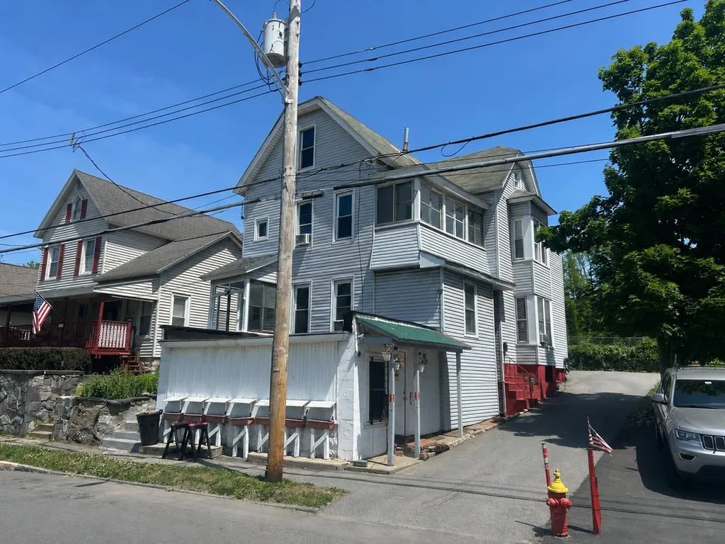 Property at 311 W Main Street, Amsterdam, NY 12010