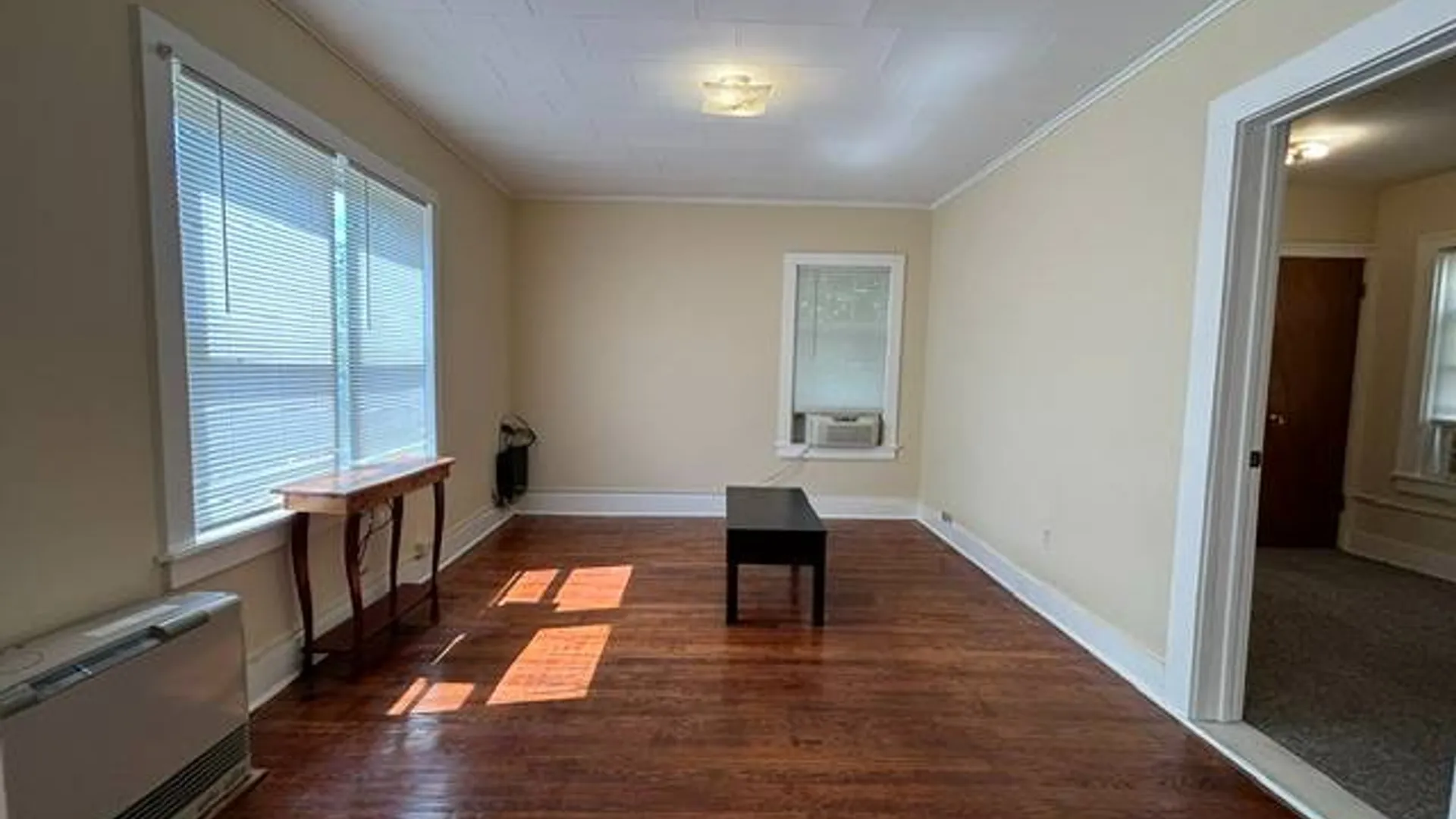 Property at 2604 Broadway, Schenectady, NY 12306 3