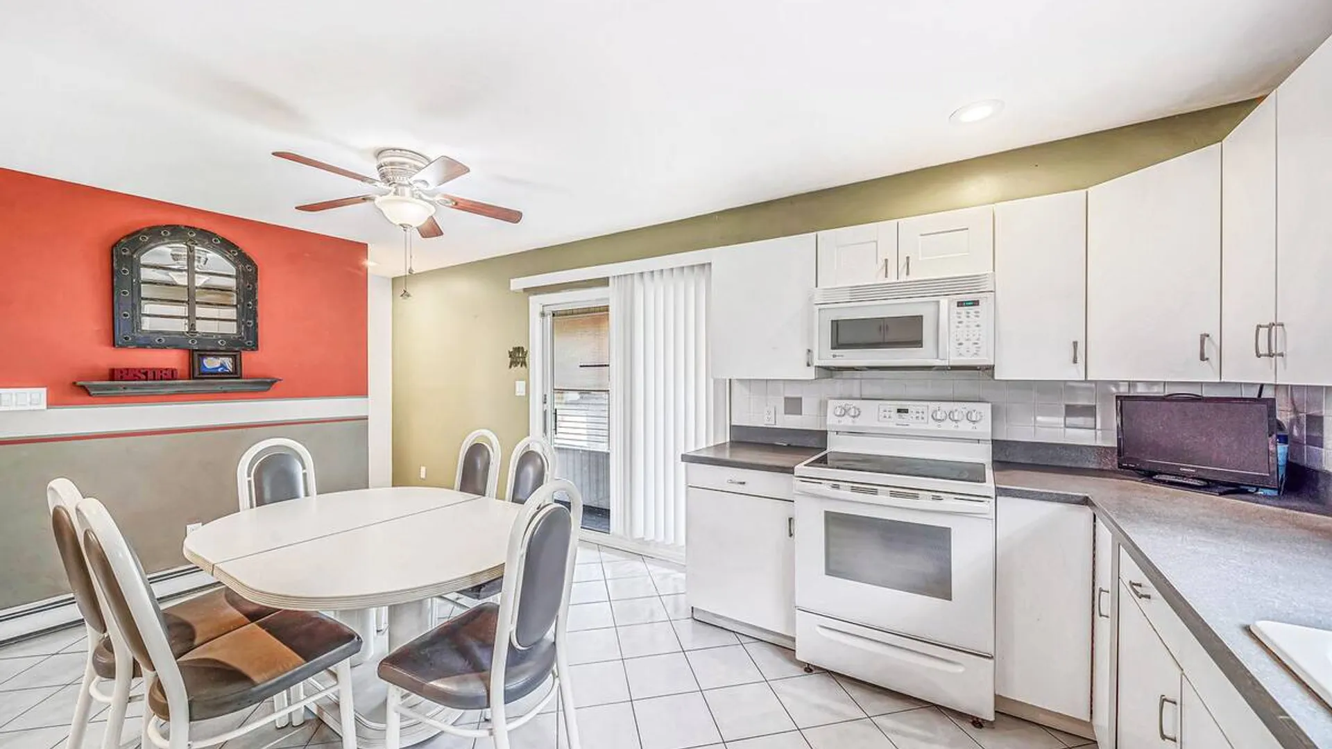 Property at 35 E 6th Street, Patchogue, NY 11772 10