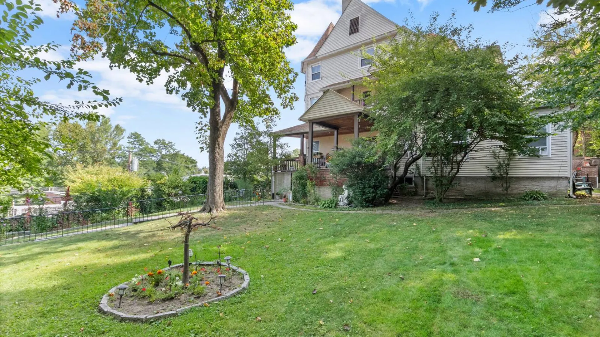 Property at 25 Cedar St, Dobbs Ferry, NY 10522 7
