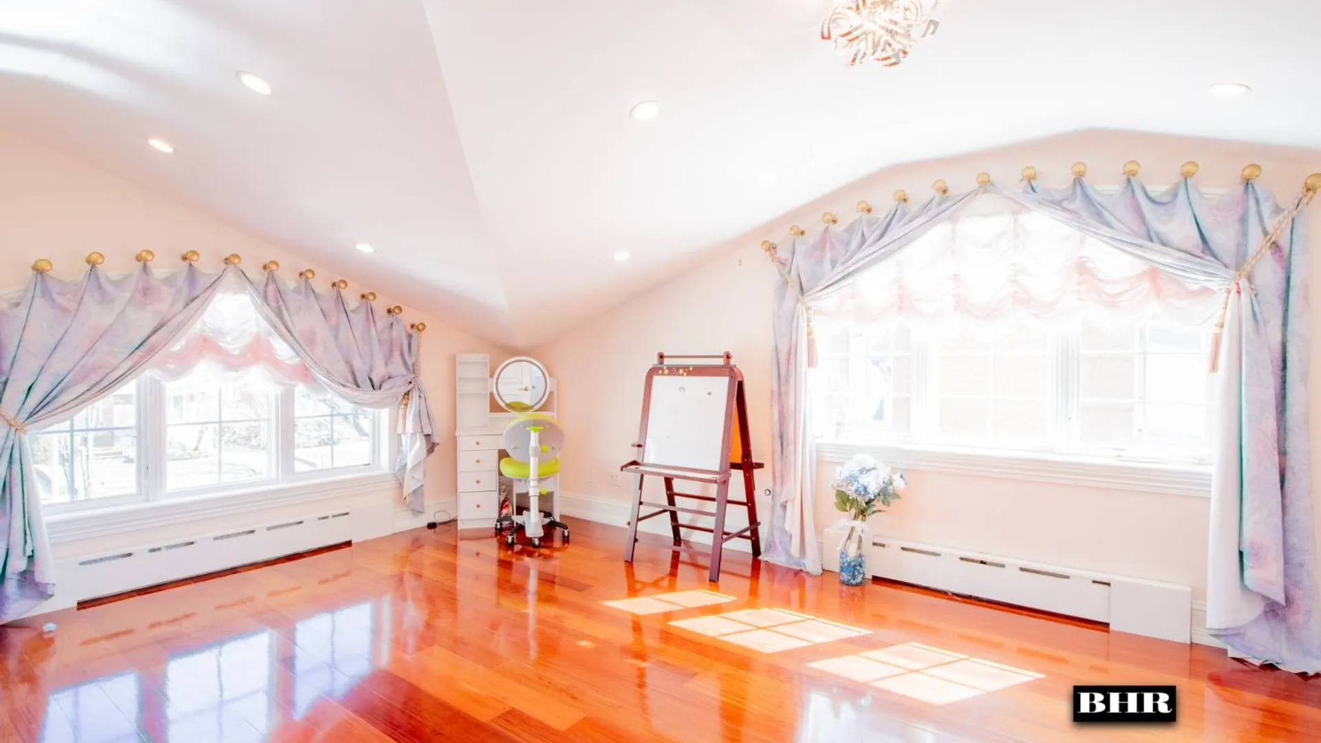 Property at 4094 Ocean Ave, Brooklyn, NY 11235 13