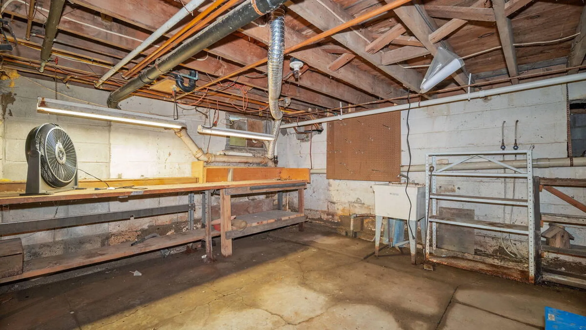 Property at 159 Currybush Connection, Rotterdam, NY 12306 57