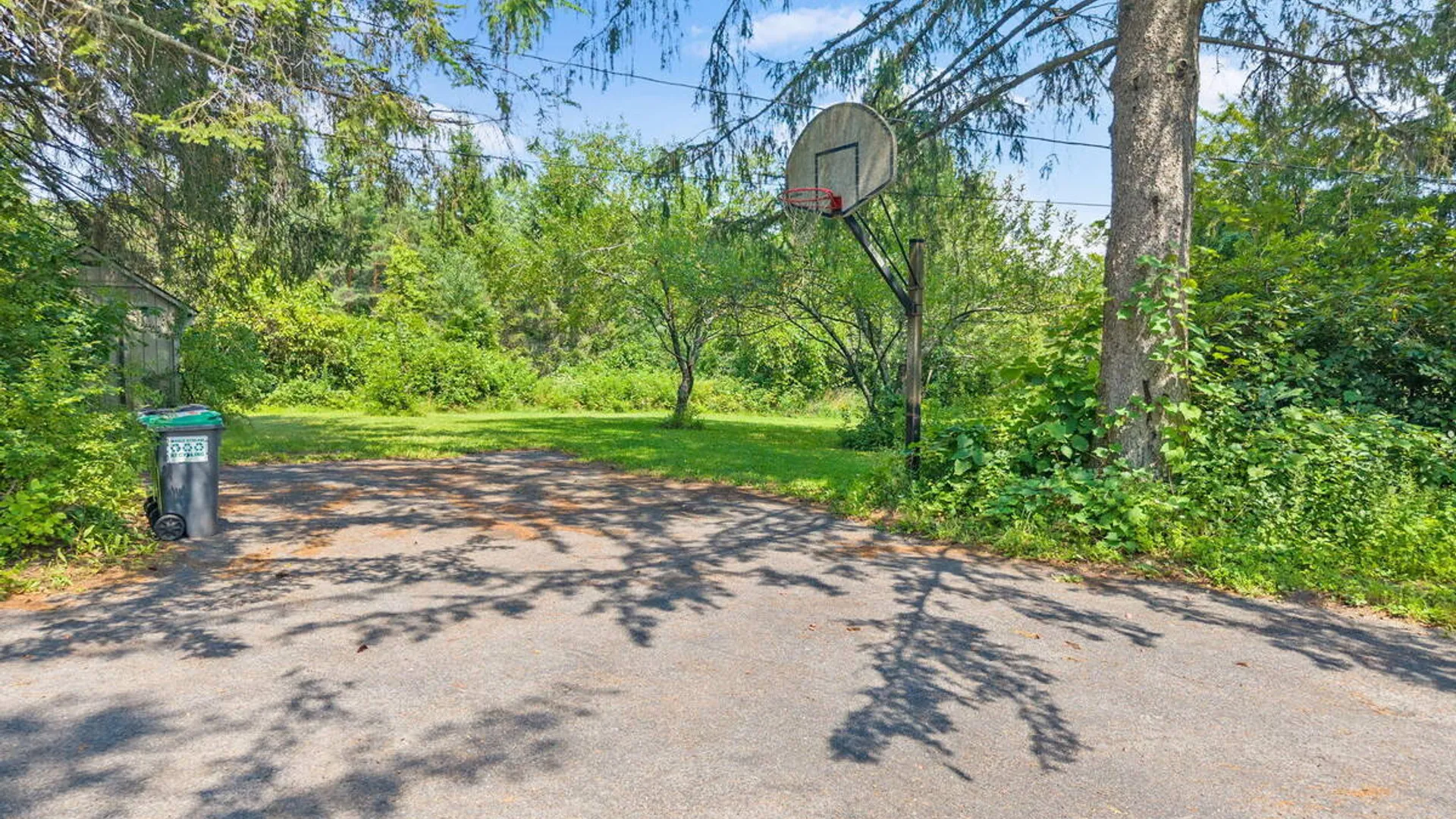 Property at 159 Currybush Connection, Rotterdam, NY 12306 76