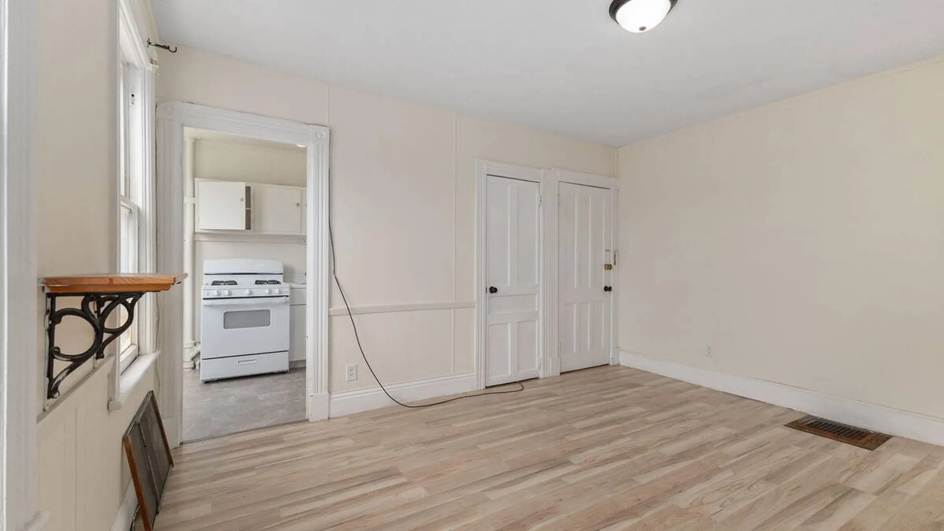 Property at 1595 Union Street, Schenectady, NY 12309 12