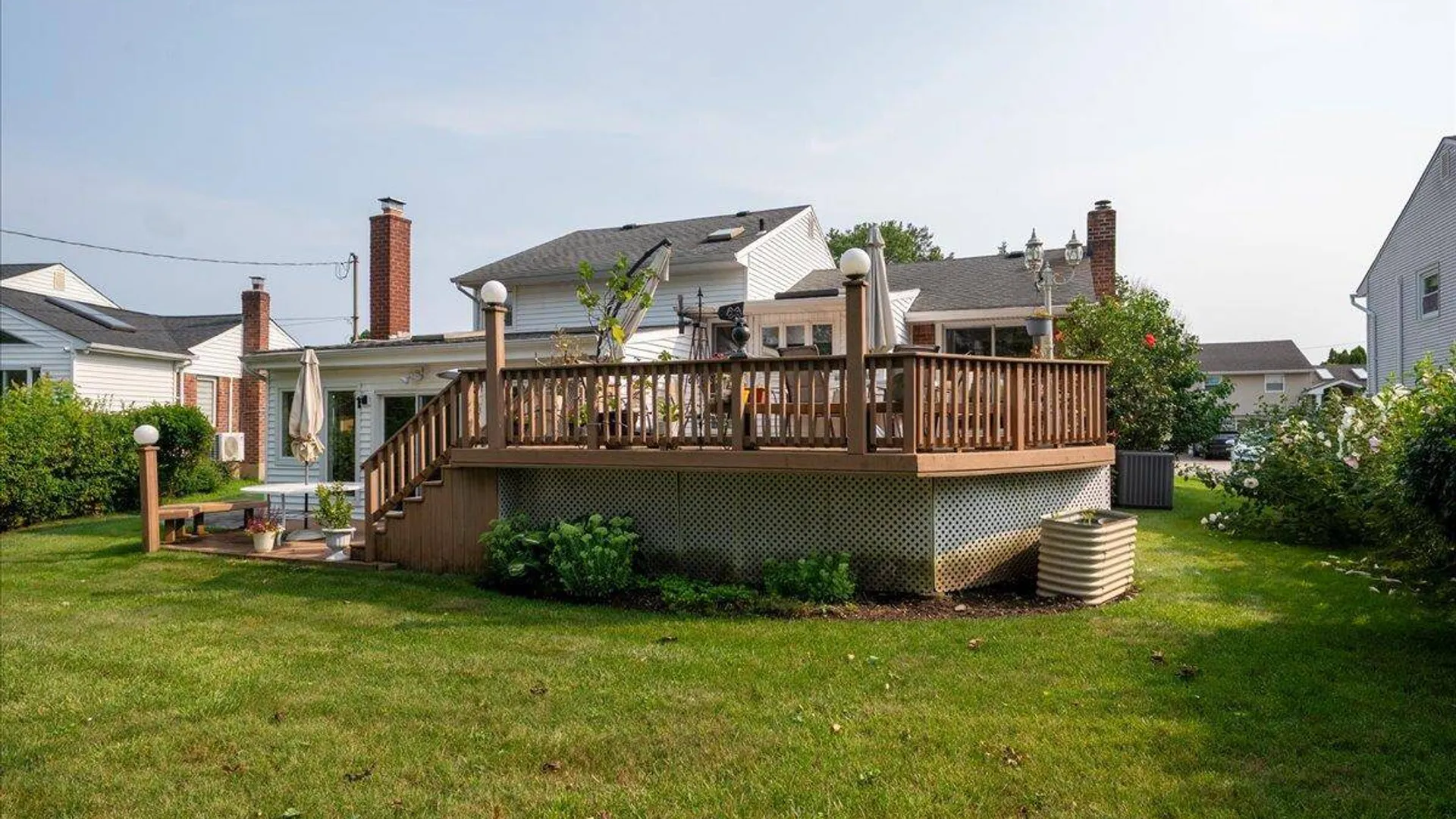 Property at 38 Colony Lane, Syosset, NY 11791 25