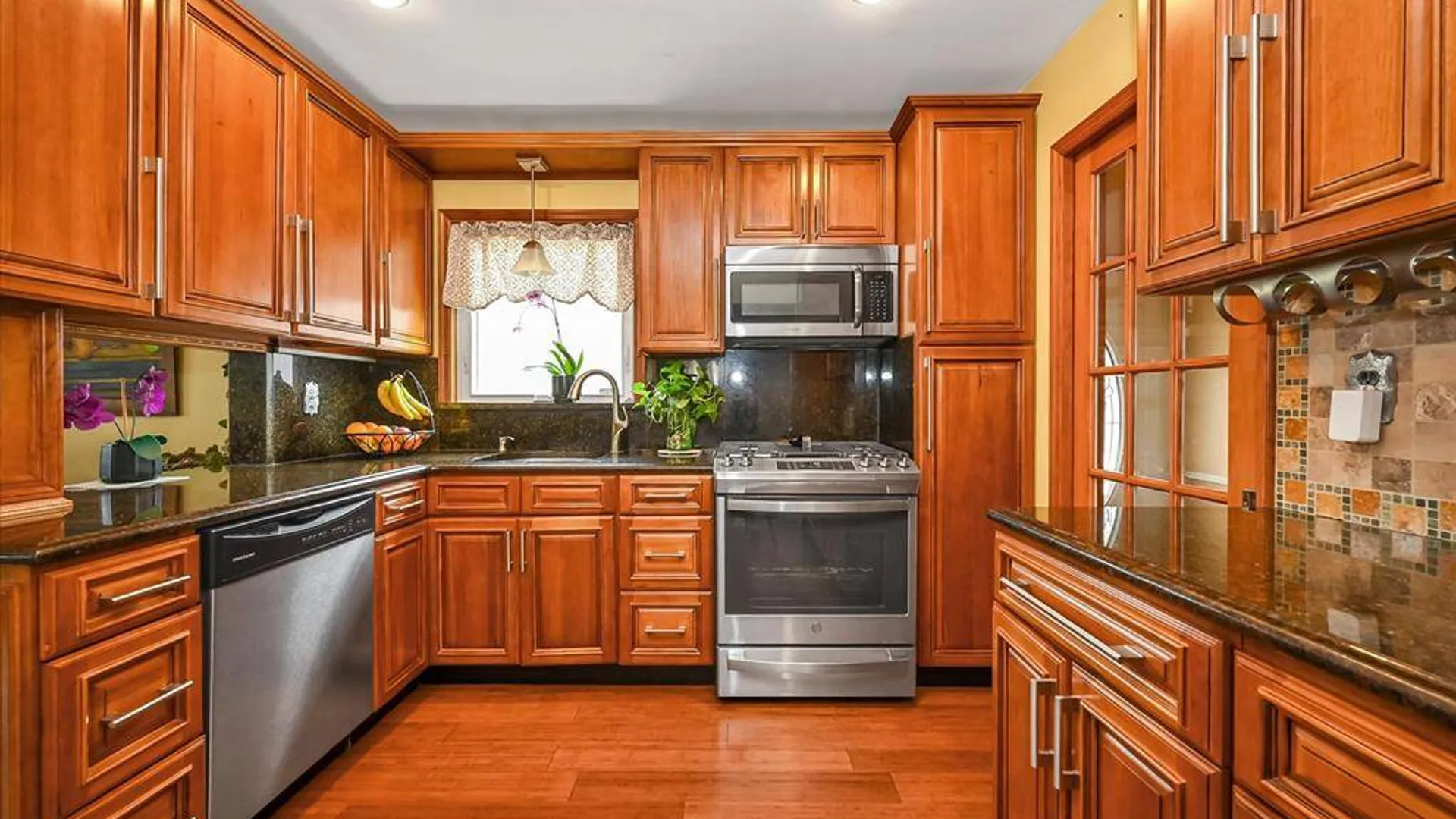 Property at 154-16 23rd Ave, New York, NY 11357 6