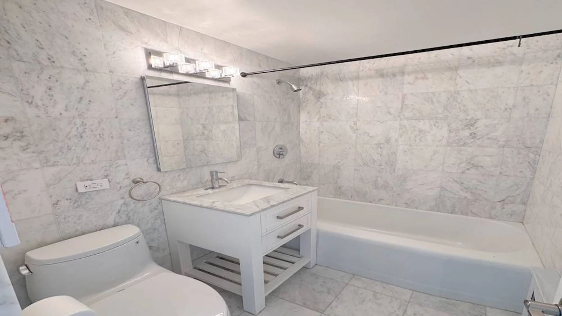 Property at 80 Park Avenue, New York, NY 10016 7