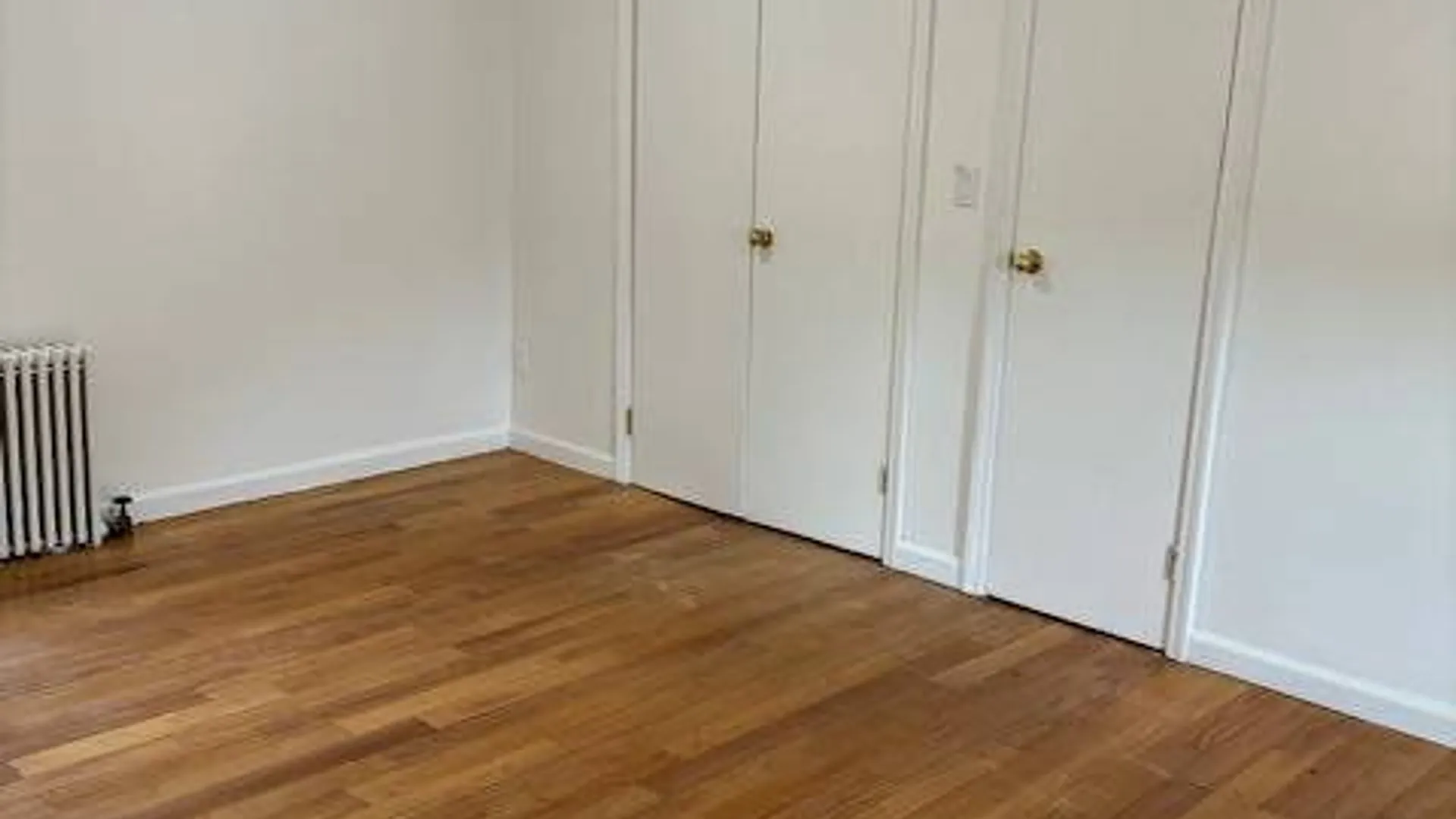 Property at 196-49 45 ave, Flushing, NY 11358 8