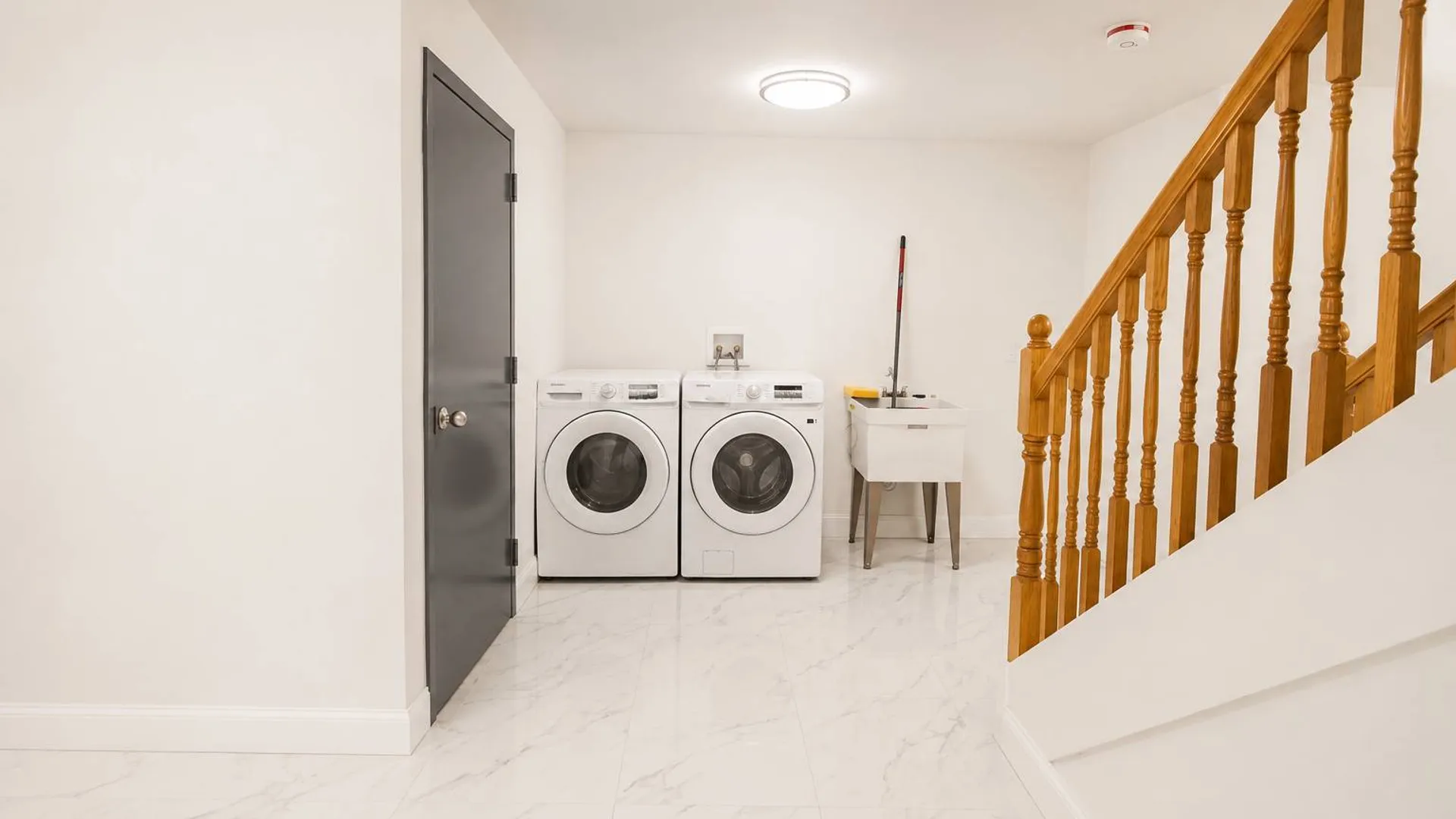Property at 204-11 38 Avenue, Bayside, NY 11361 10