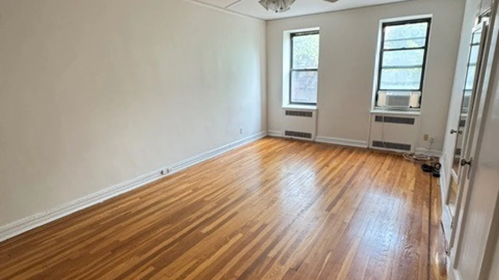 Property at 256 Martine Ave, White Plains, NY 10601 11