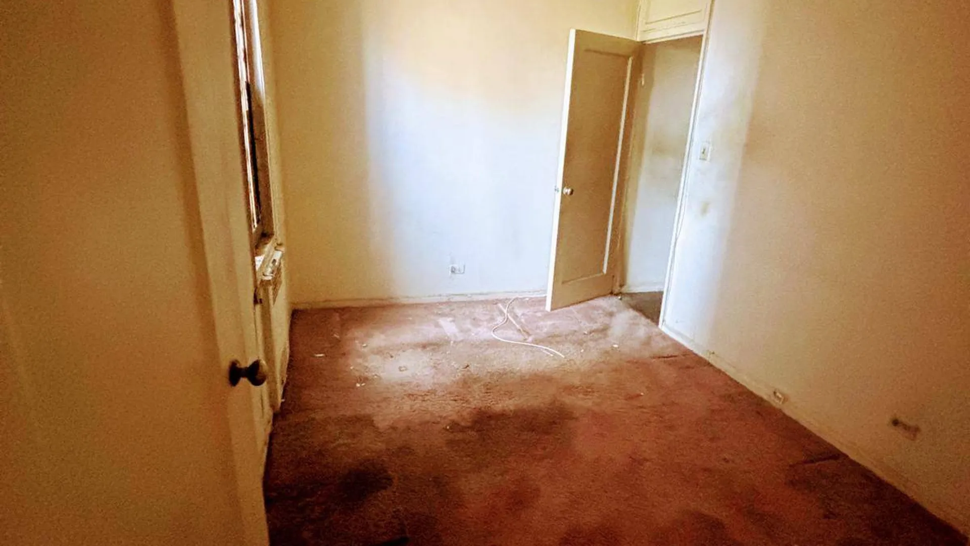 Property at 902 Ocean Parkway, Brooklyn, NY 11230 8
