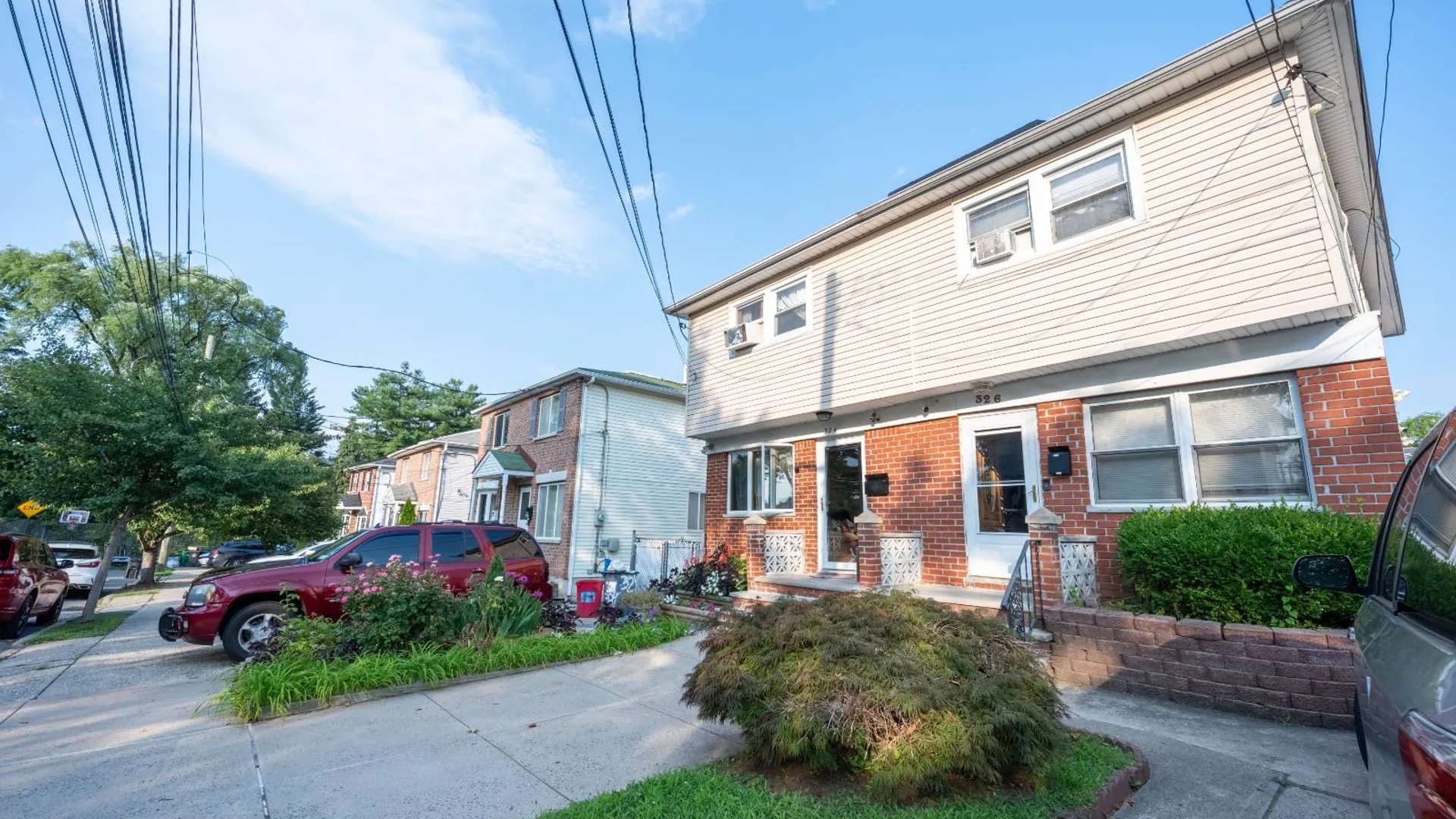 Property at 326 Virginia Ave, Staten Island, NY 10305 3