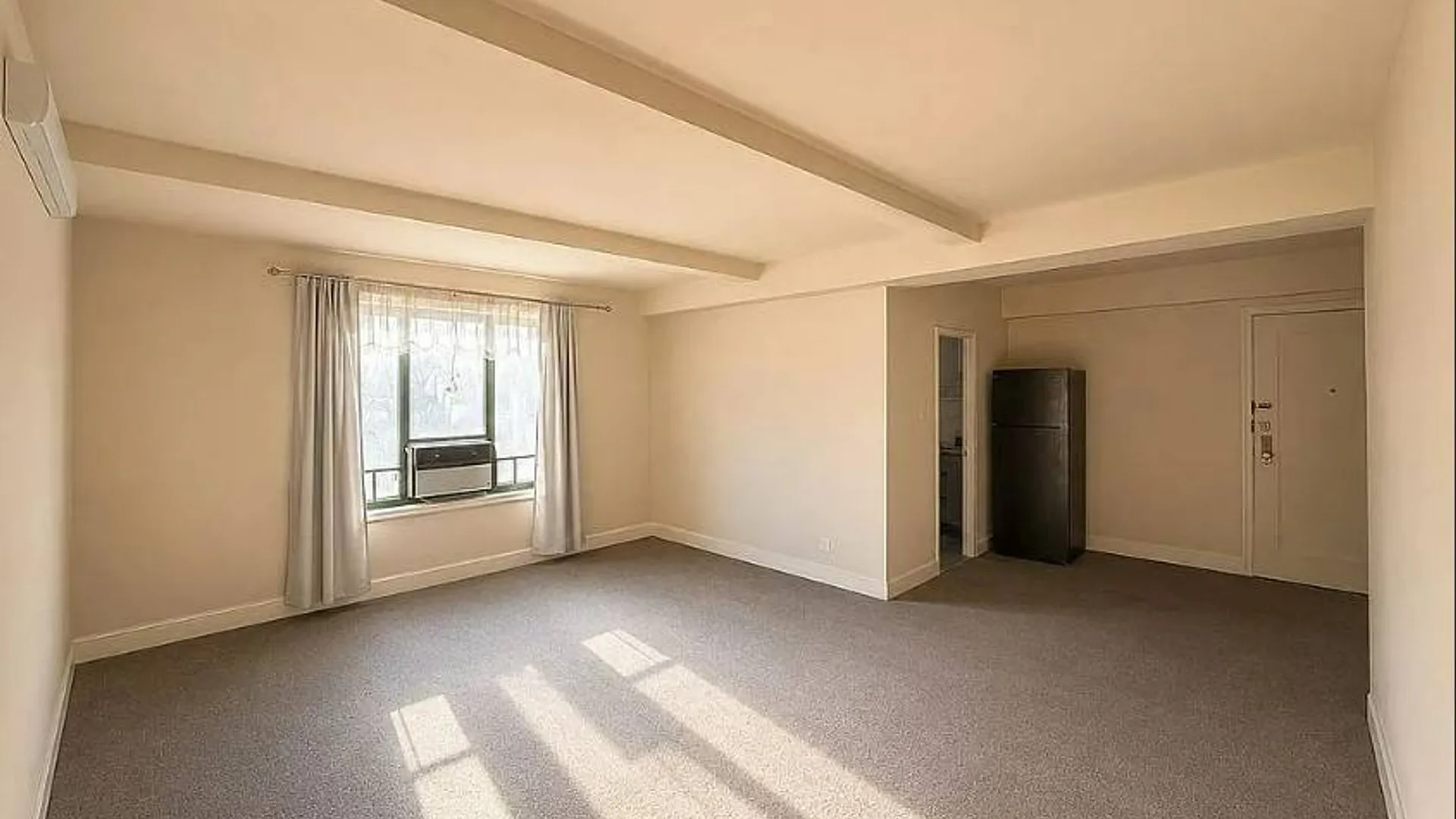 Property at 28 Metropolitan Ave., Bronx, NY 10462 5