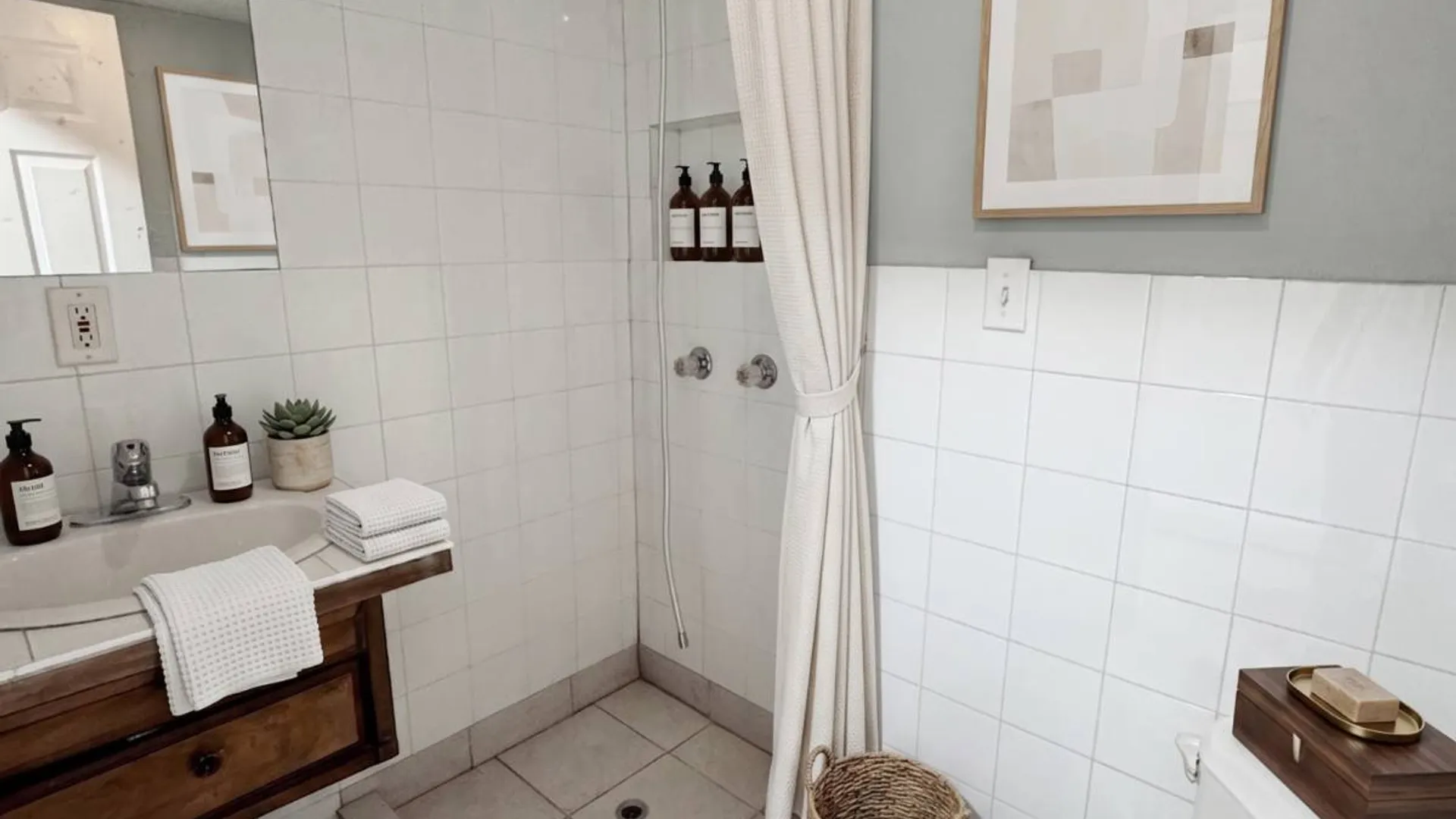 Property at 6807 141 st, Flushing, NY 11367 19