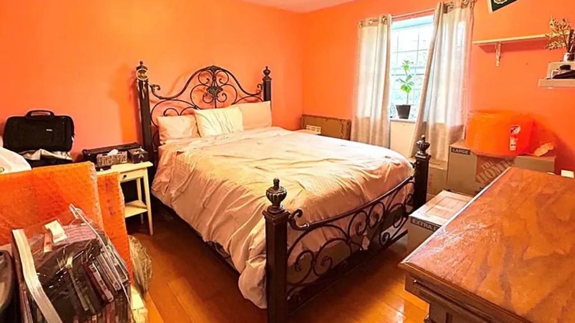 Property at 1943 Adee Ave, Bronx, NY 10469 4