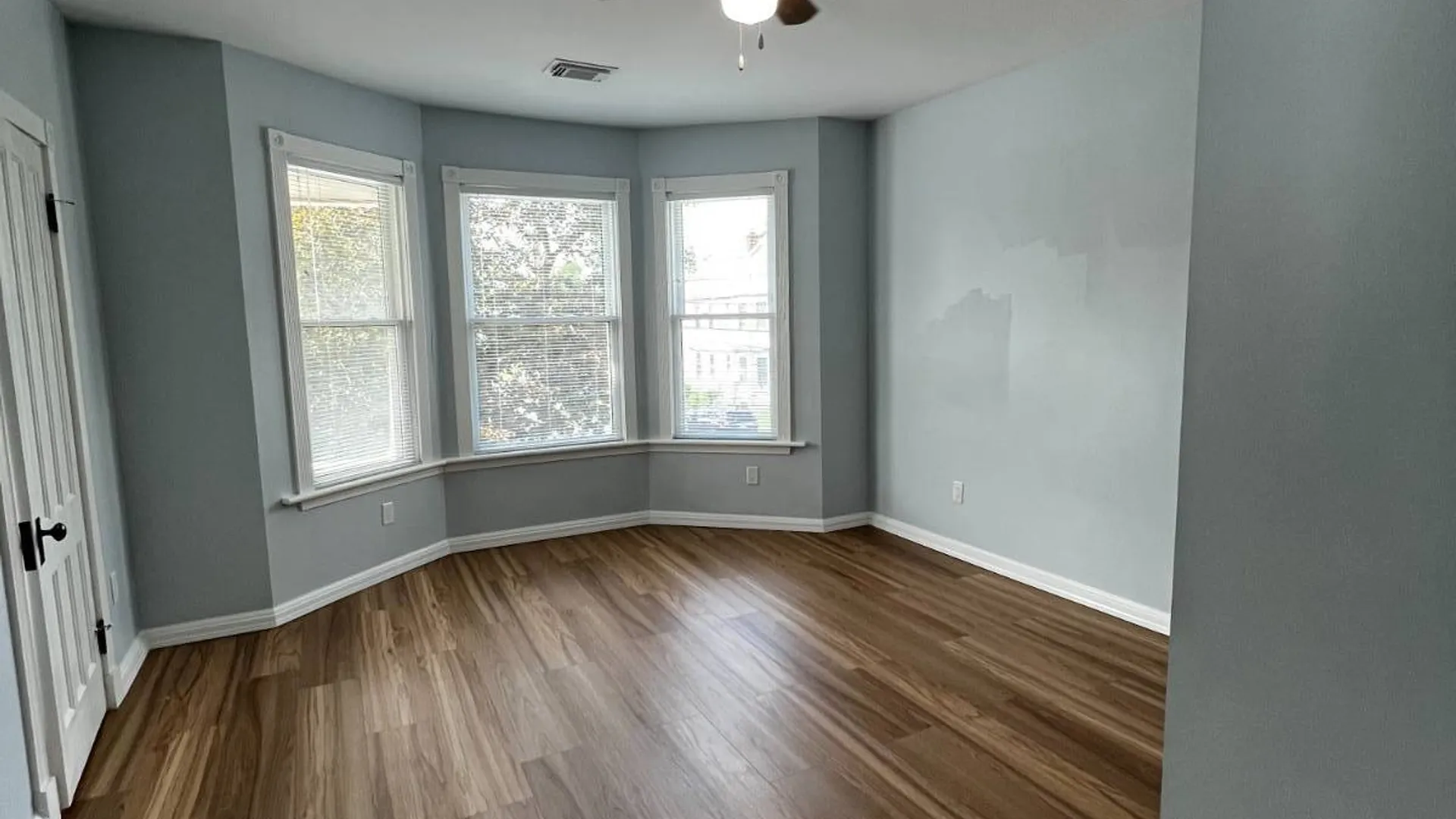 Property at 713 Orchard St, Schenectady, NY 12303 11
