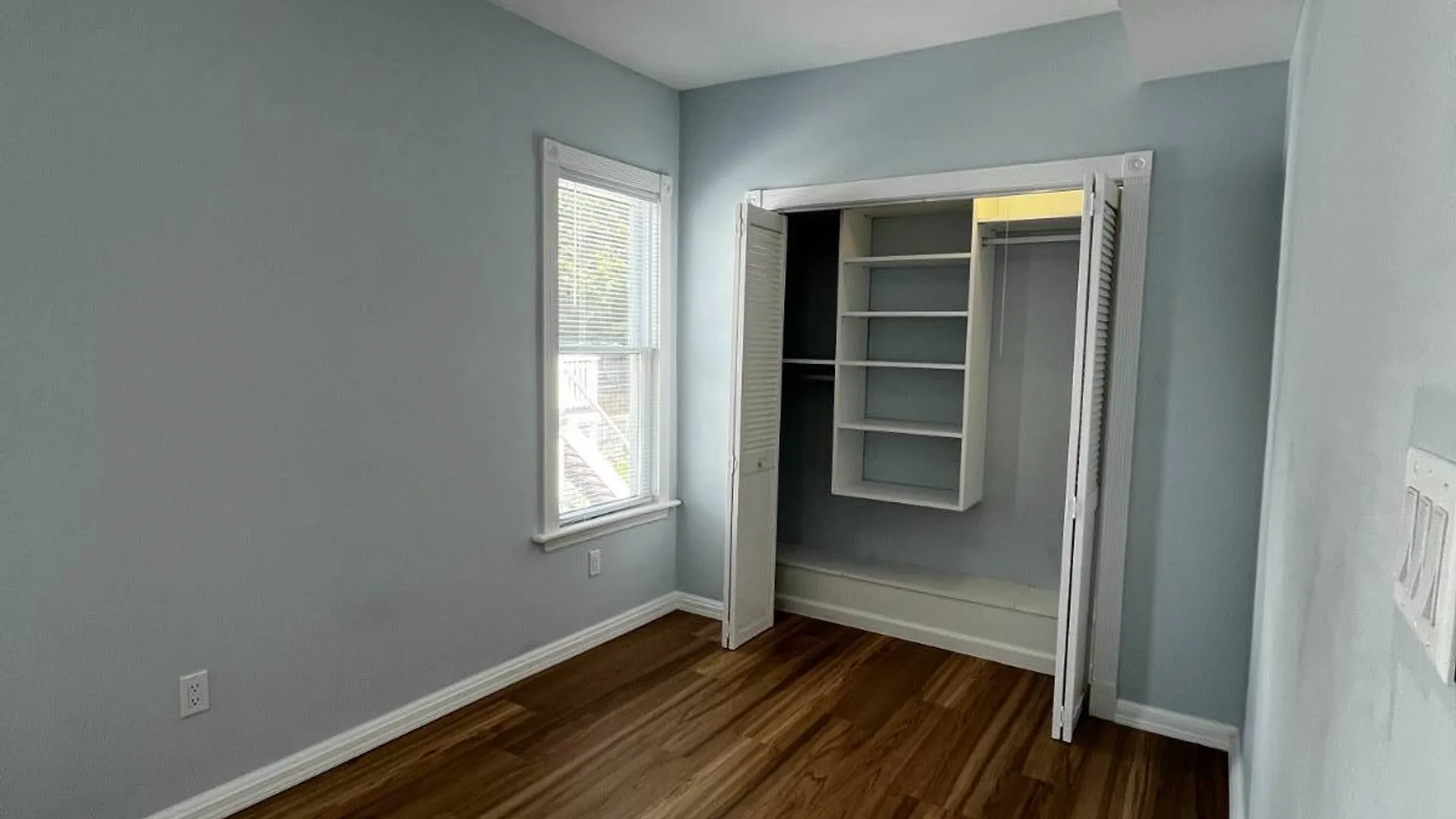 Property at 713 Orchard St, Schenectady, NY 12303 12